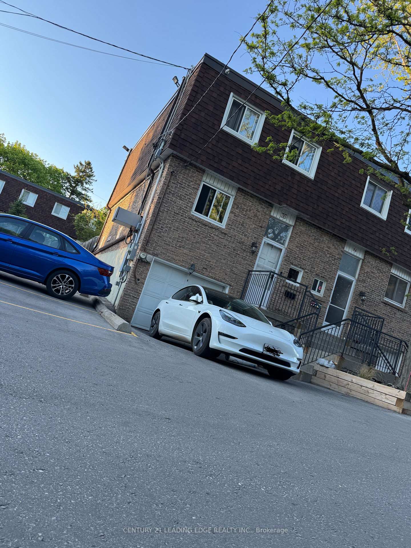 Photo 1 of Unit 35, 35 The Carriage Way, Markham, Royal Orchard — HOMEH