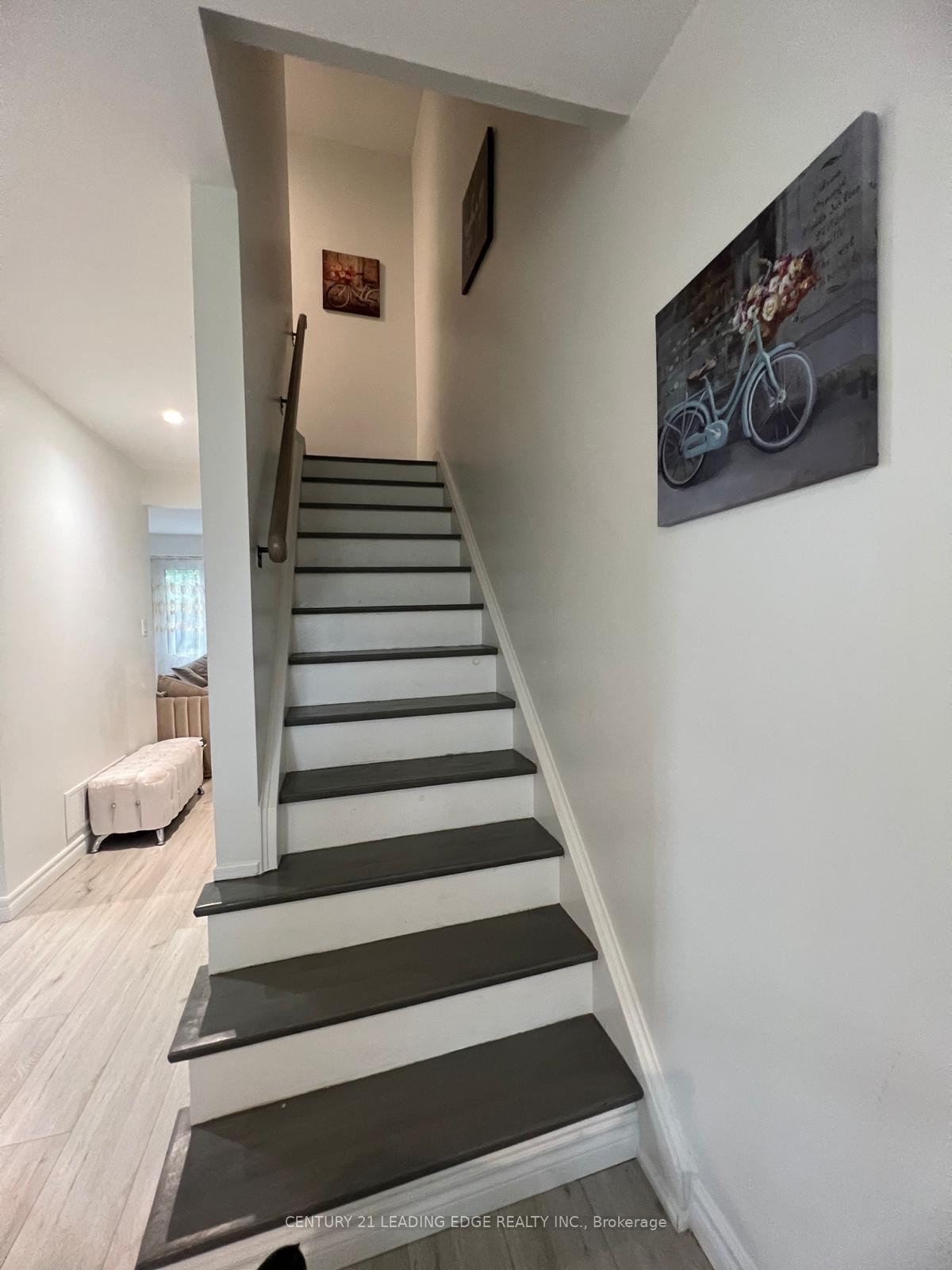 Photo 14 of Unit 35, 35 The Carriage Way, Markham, Royal Orchard — HOMEH