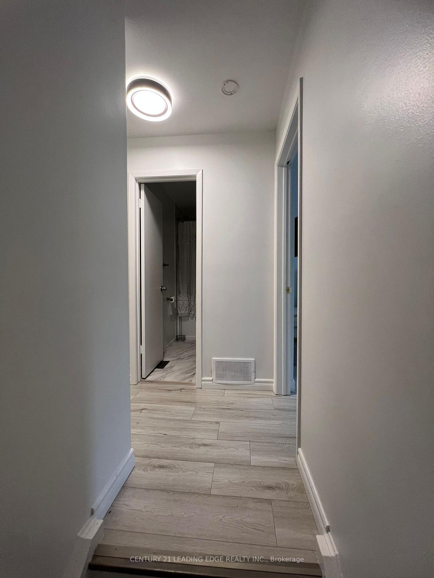 Photo 15 of Unit 35, 35 The Carriage Way, Markham, Royal Orchard — HOMEH