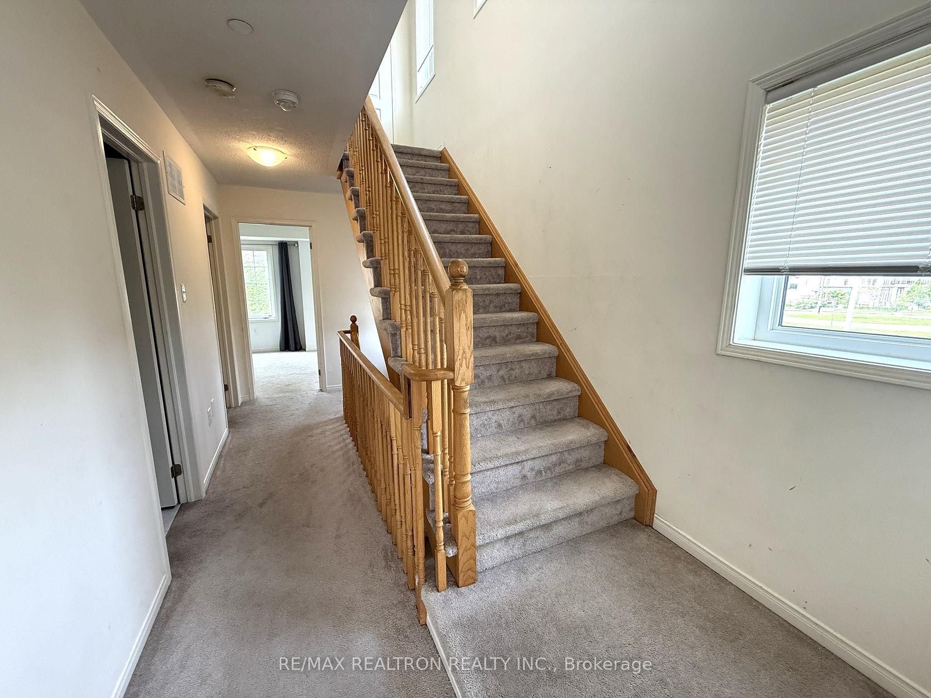 Photo 16 of Unit 197, 2508 Rosedrop Path, Oshawa, Windfields — HOMEH
