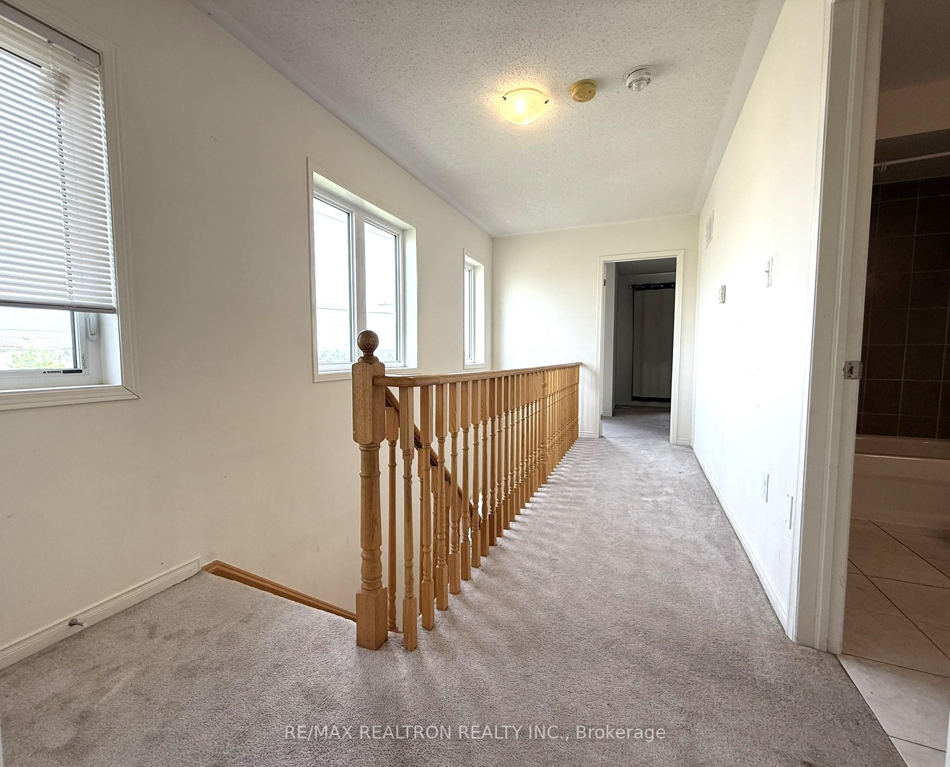 Photo 19 of Unit 197, 2508 Rosedrop Path, Oshawa, Windfields — HOMEH