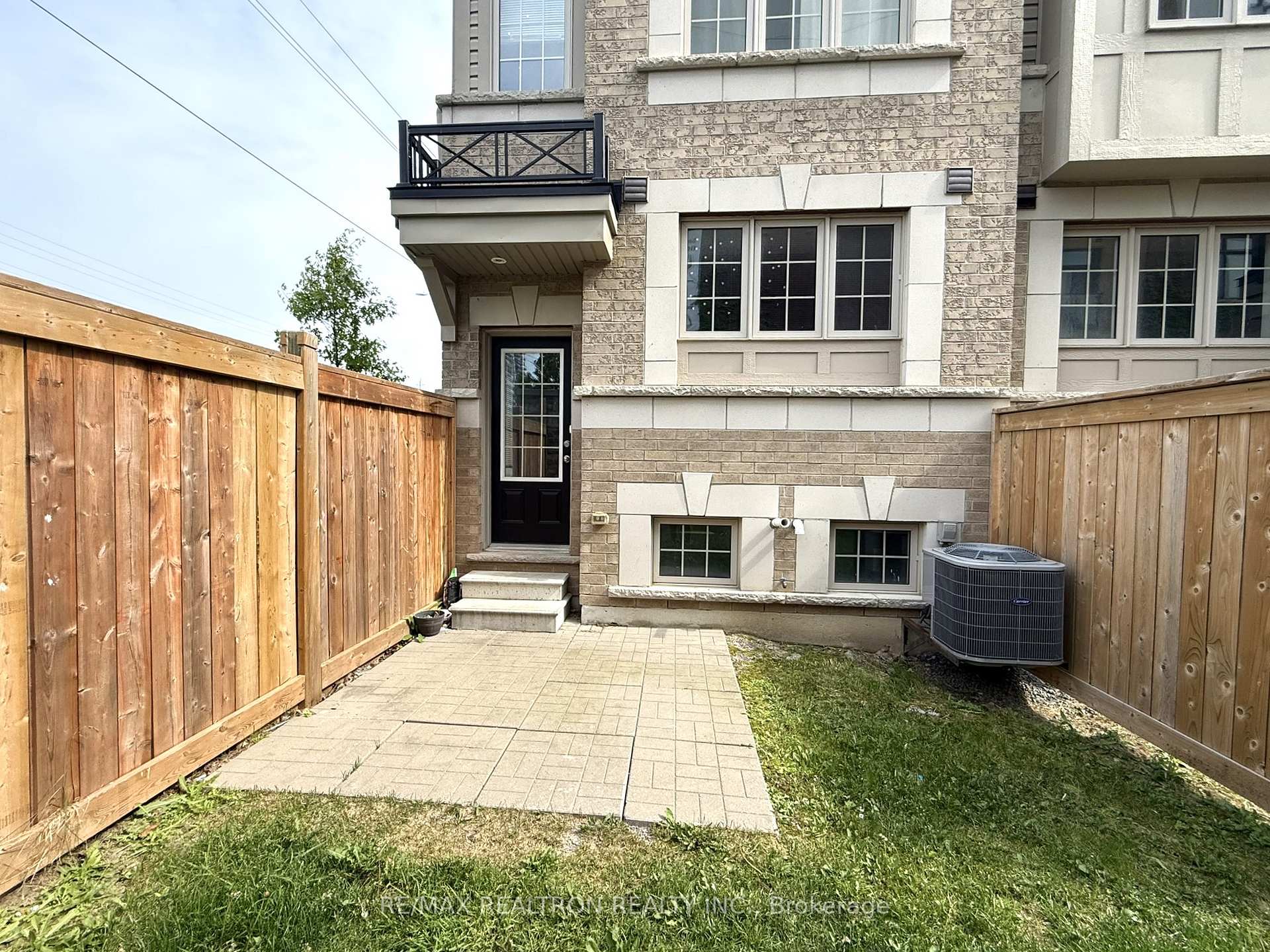 Photo 24 of Unit 197, 2508 Rosedrop Path, Oshawa, Windfields — HOMEH
