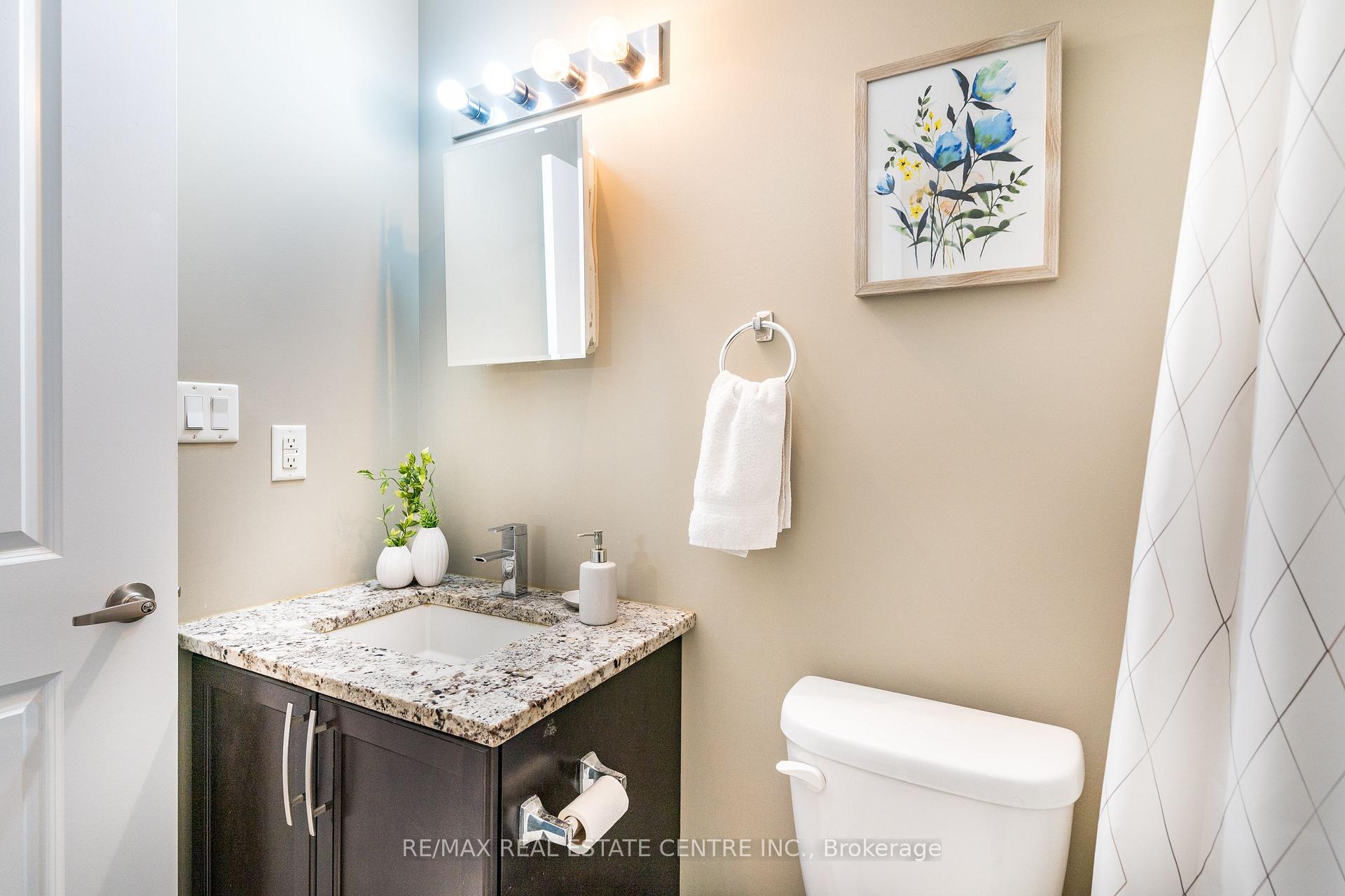 Photo 12 of Unit 114, 35 Southshore Crescent, Hamilton, Lakeshore — HOMEH