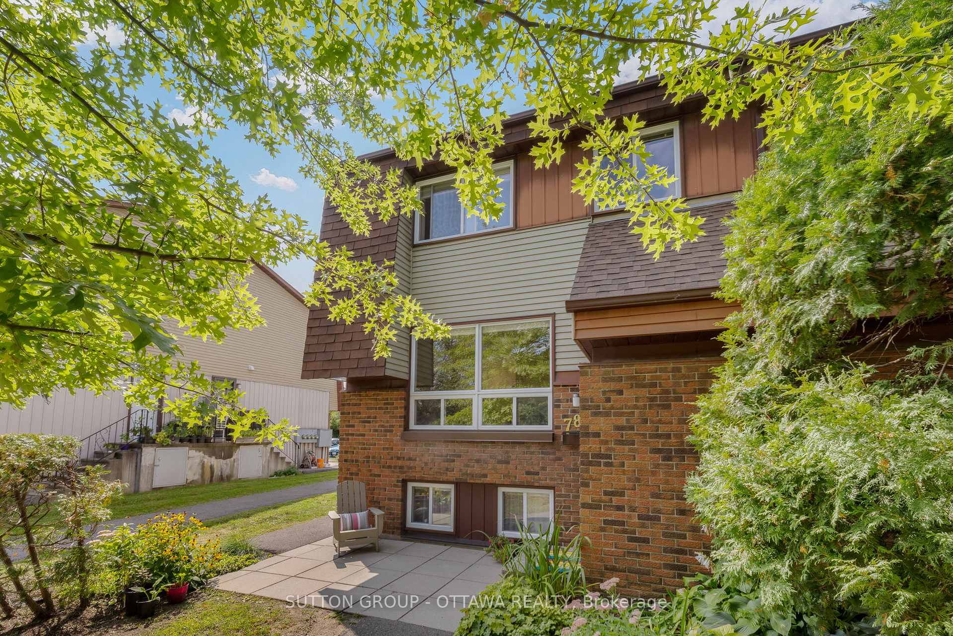 Photo 2 of Unit 78, 78 Renova, Ottawa, Riverview Park — HOMEH