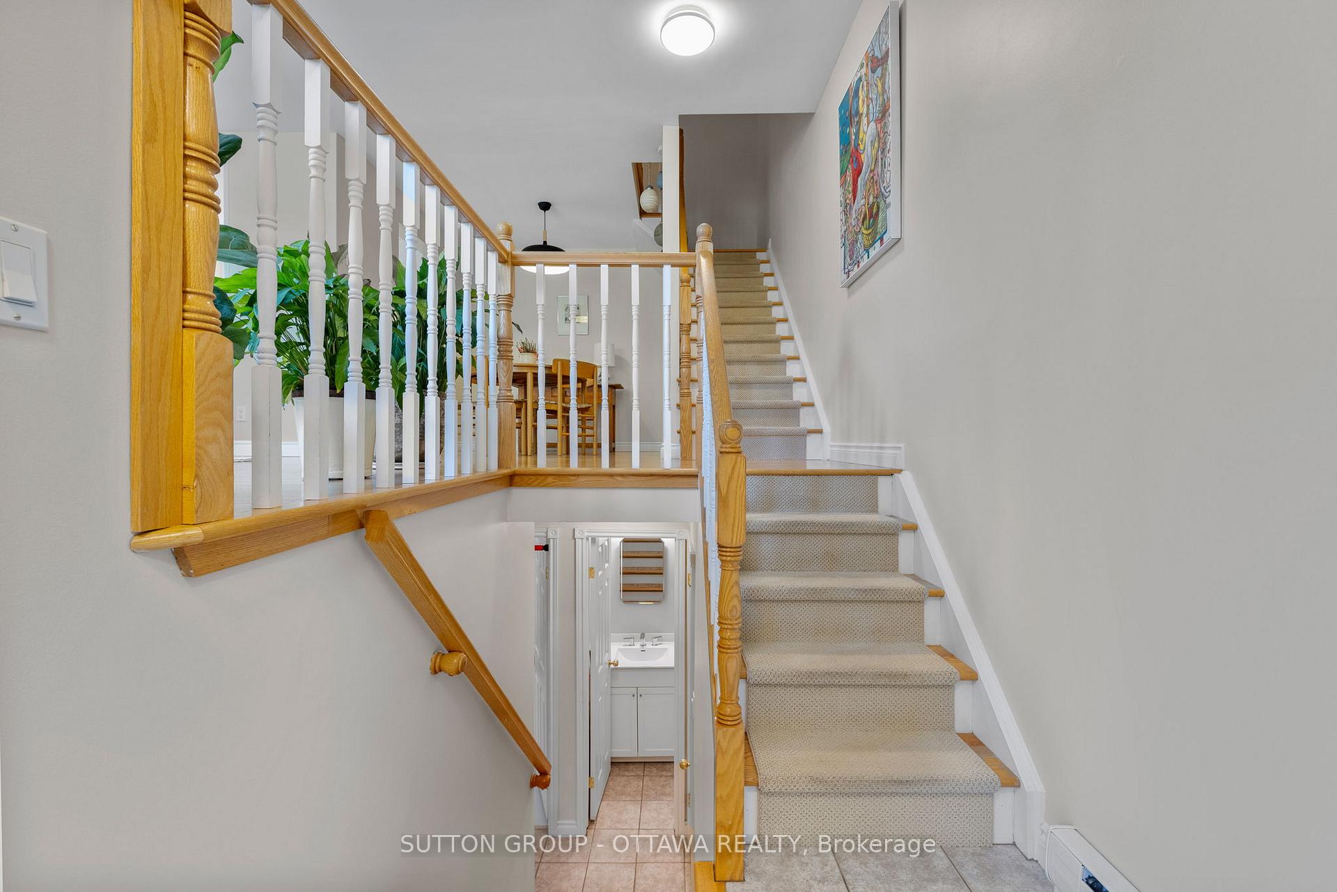 Photo 4 of Unit 78, 78 Renova, Ottawa, Riverview Park — HOMEH