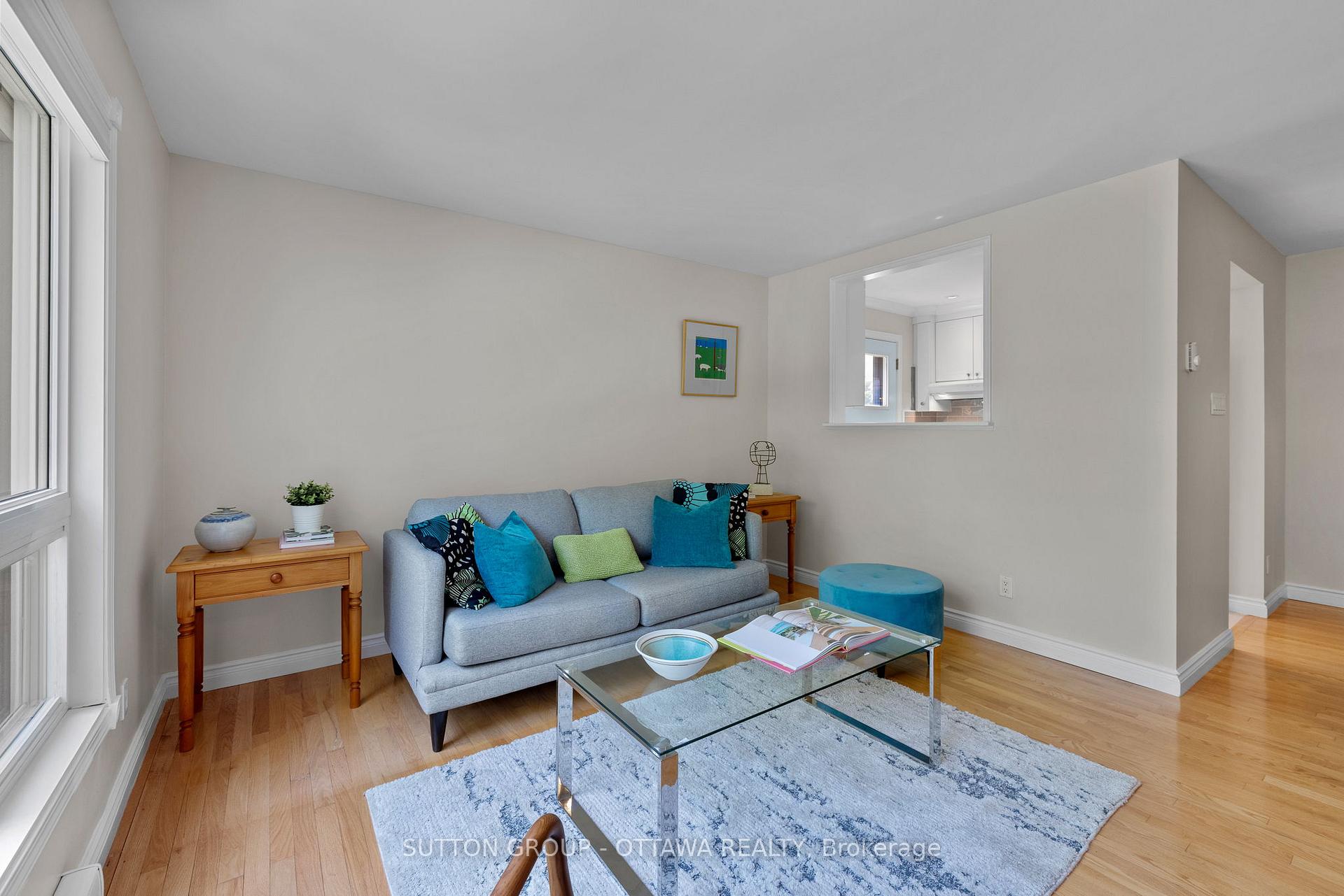 Photo 8 of Unit 78, 78 Renova, Ottawa, Riverview Park — HOMEH