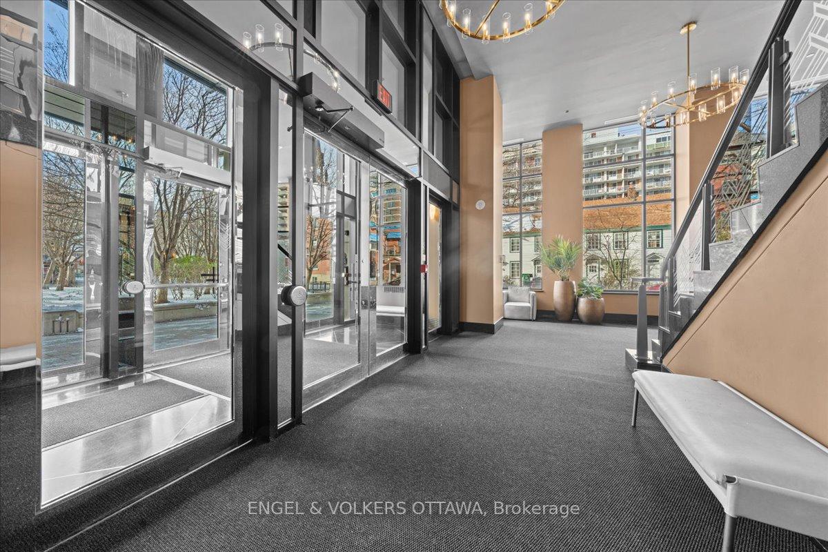 Photo 2 of Unit 207, 235 Kent Street, Ottawa, Ottawa Centre — HOMEH