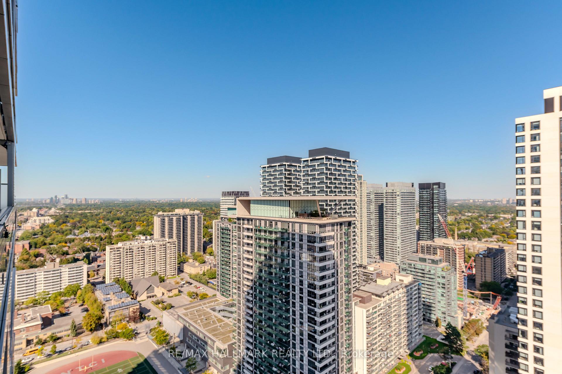Photo 7 of Unit 2902, 39 Roehampton Avenue, Toronto, Mount Pleasant West — HOMEH
