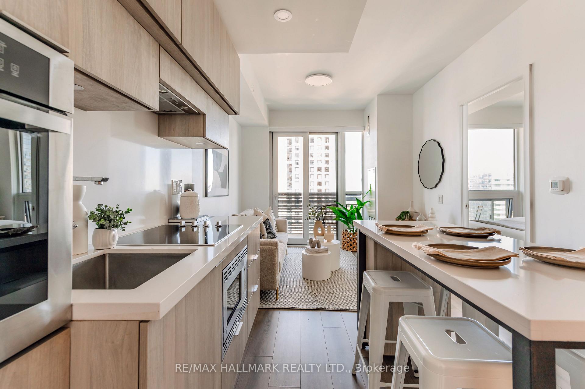 Photo 11 of Unit 2902, 39 Roehampton Avenue, Toronto, Mount Pleasant West — HOMEH