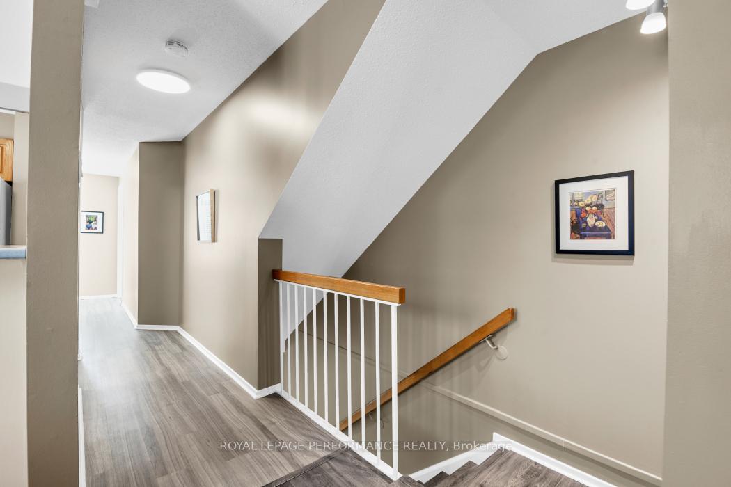 Photo 23 of Unit A, 6511 Bilberry Drive, Ottawa, Convent Glen North — HOMEH