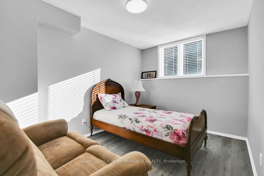 Photo 39 of Unit A, 6511 Bilberry Drive, Ottawa, Convent Glen North — HOMEH