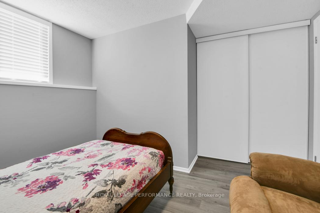 Photo 40 of Unit A, 6511 Bilberry Drive, Ottawa, Convent Glen North — HOMEH