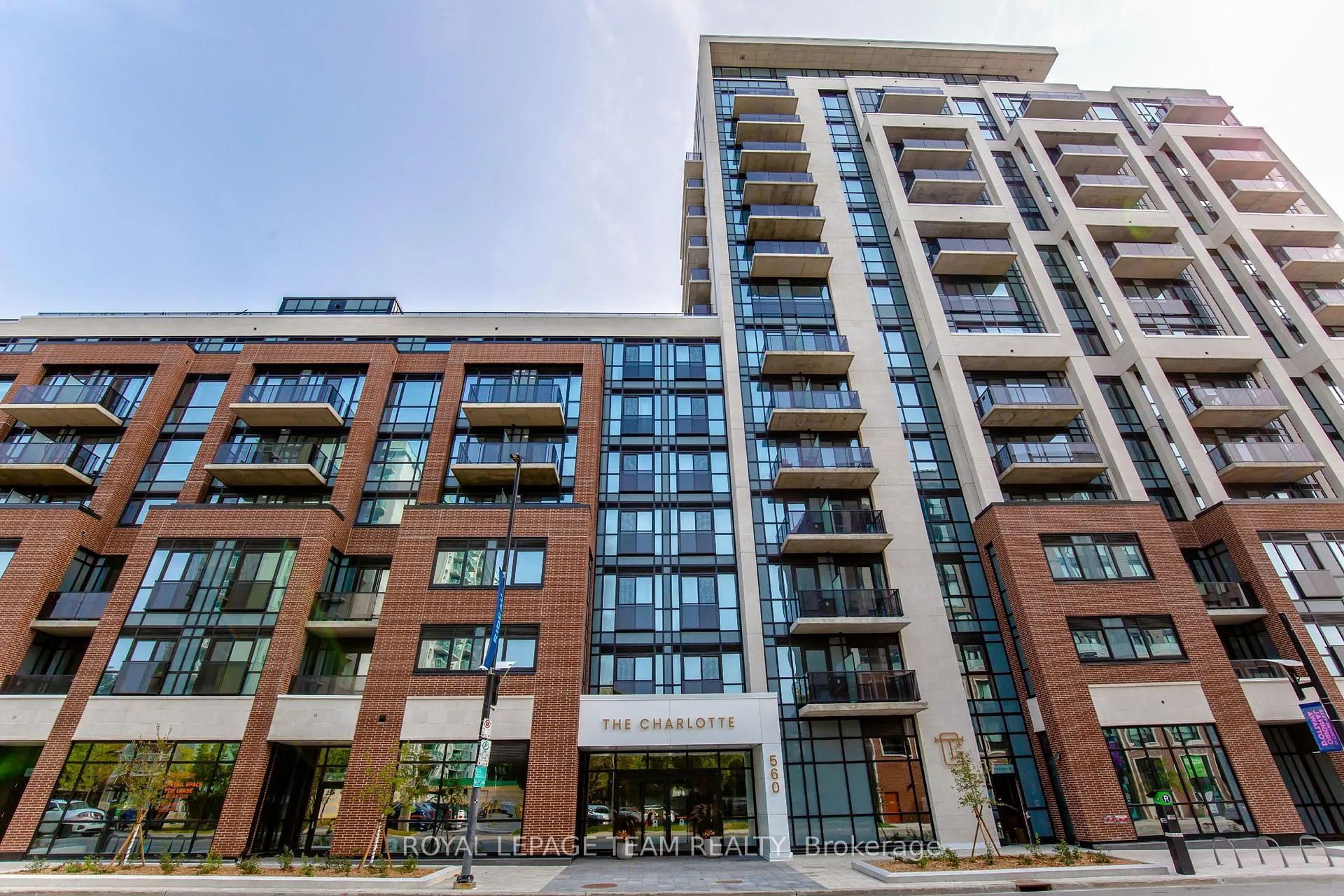 Photo of Unit 501, 560 Rideau Street