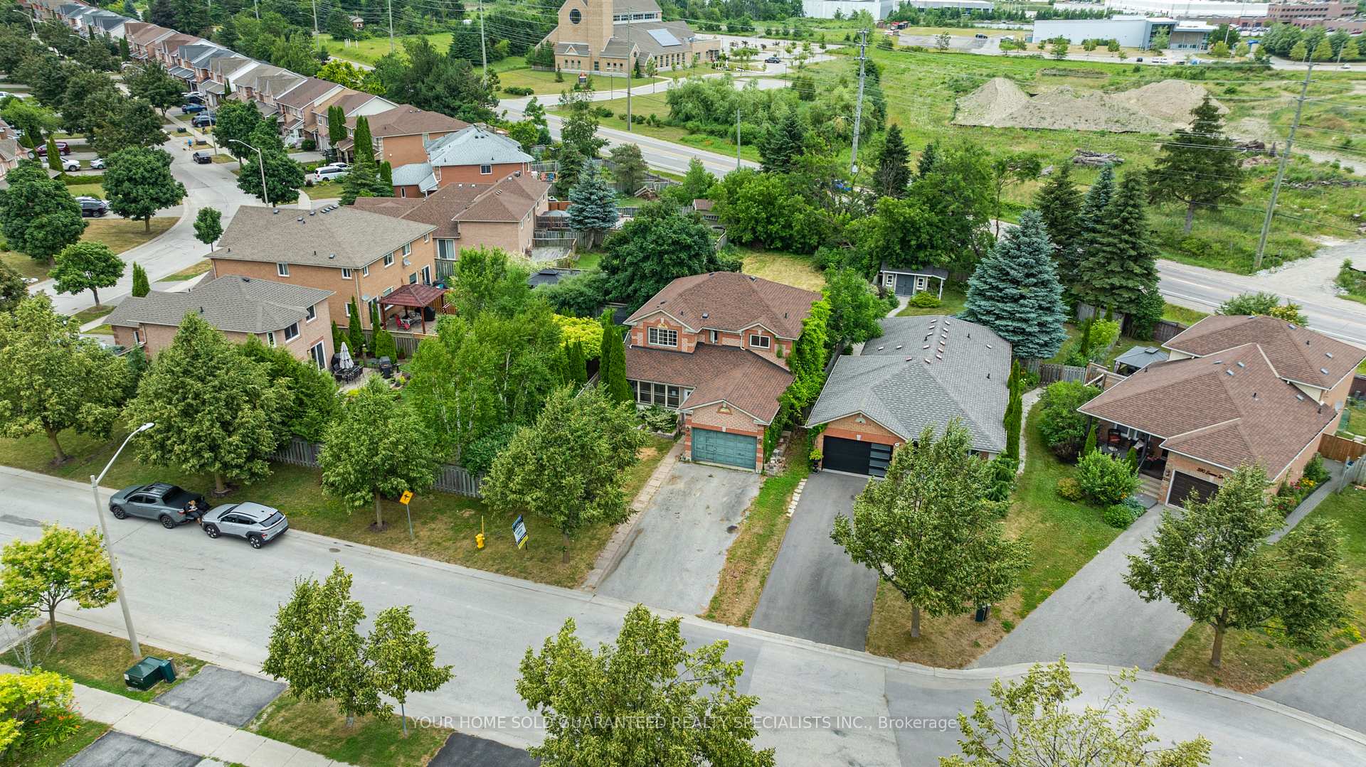 Photo 20 of 386 Emms Drive, Barrie, Holly — HOMEH