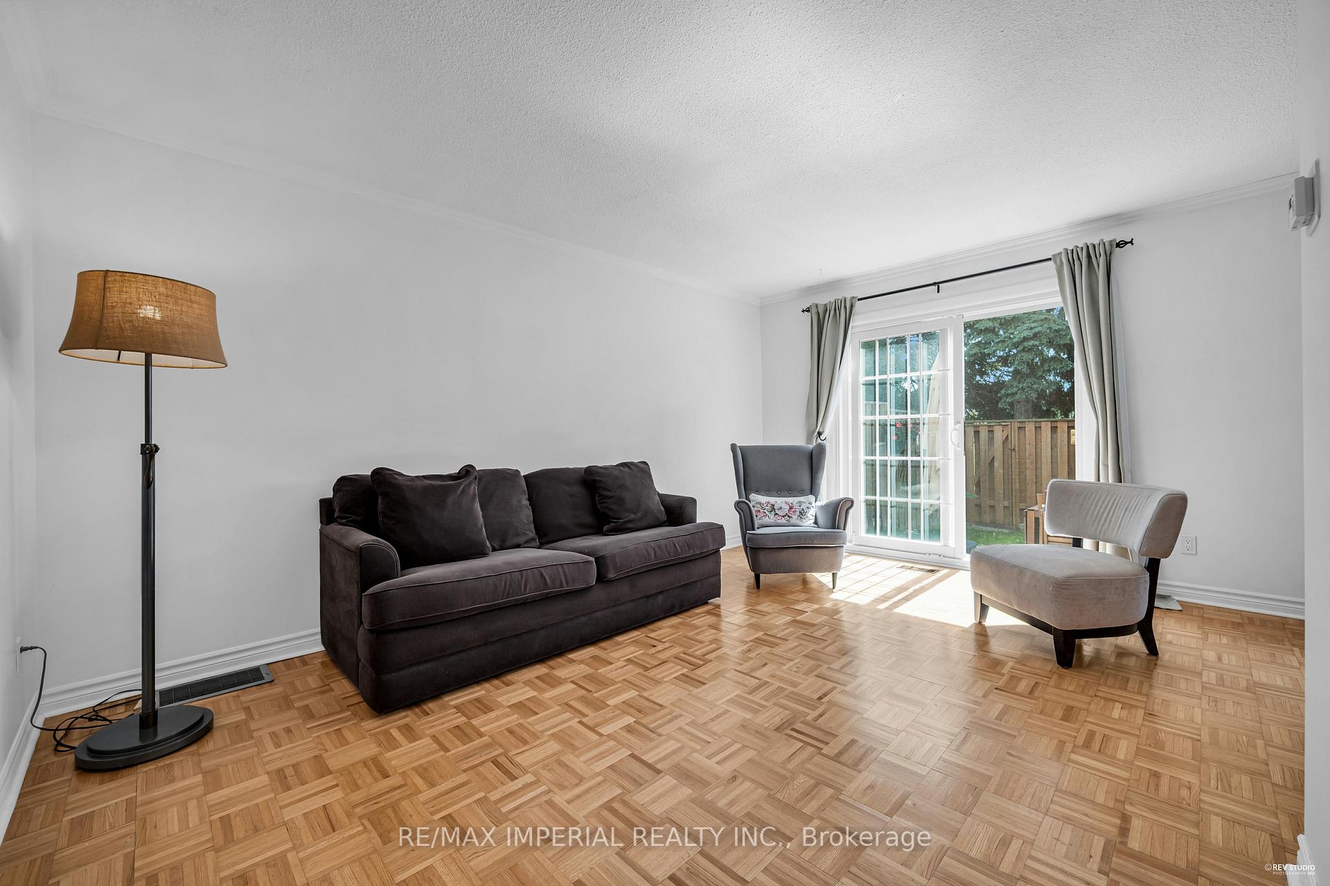 Photo 25 of 24 Norris Way, Markham, Aileen-Willowbrook — HOMEH