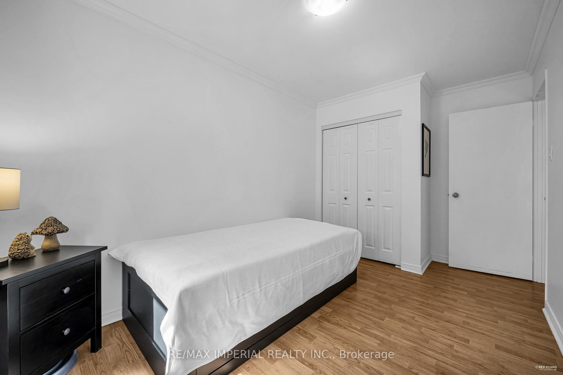 Photo 66 of 24 Norris Way, Markham, Aileen-Willowbrook — HOMEH
