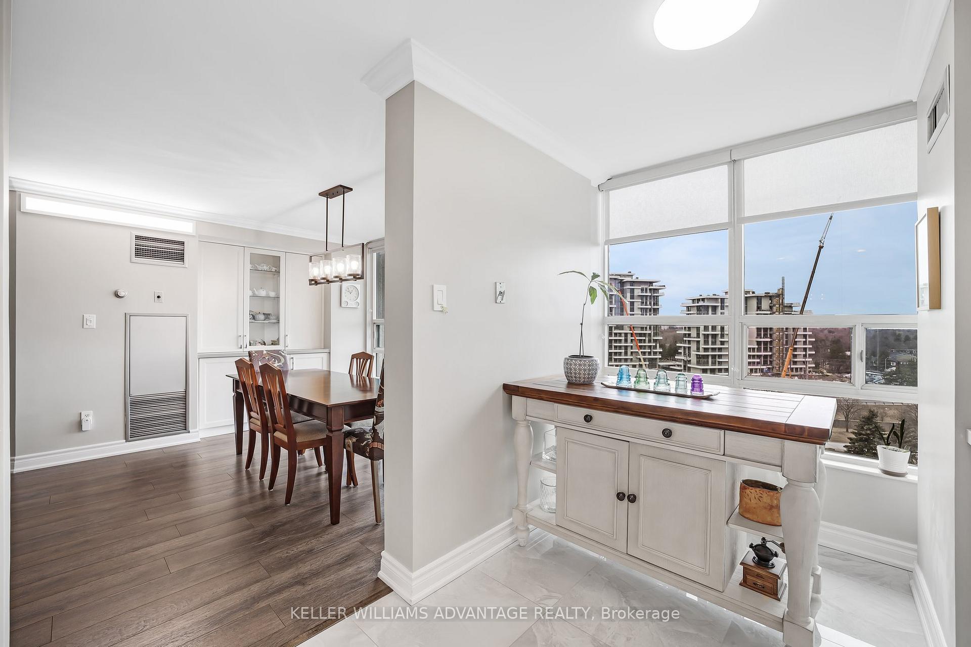 Photo 15 of Unit 918, 7905 Bayview Avenue, Markham, Aileen-Willowbrook — HOMEH