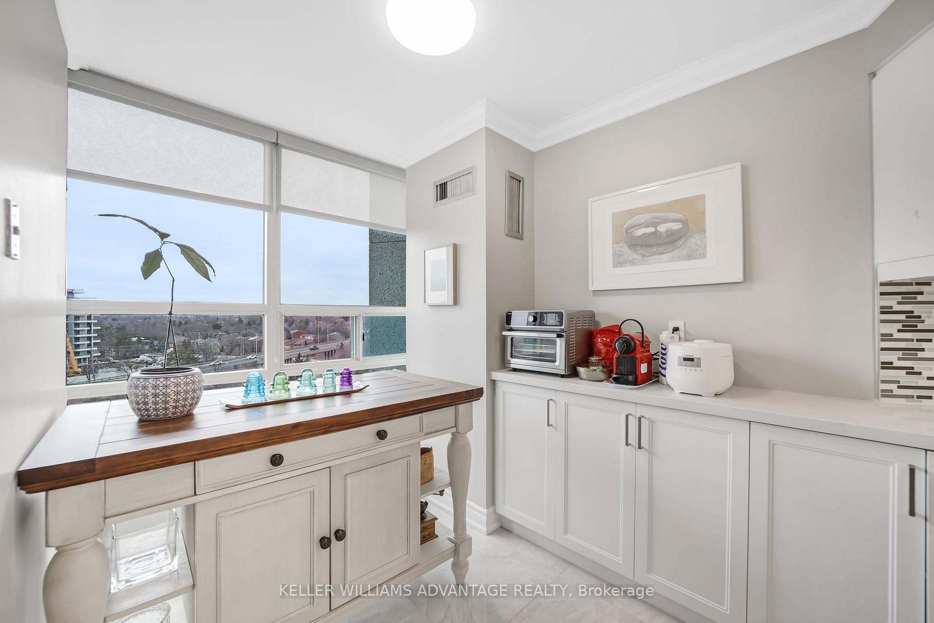 Photo 16 of Unit 918, 7905 Bayview Avenue, Markham, Aileen-Willowbrook — HOMEH