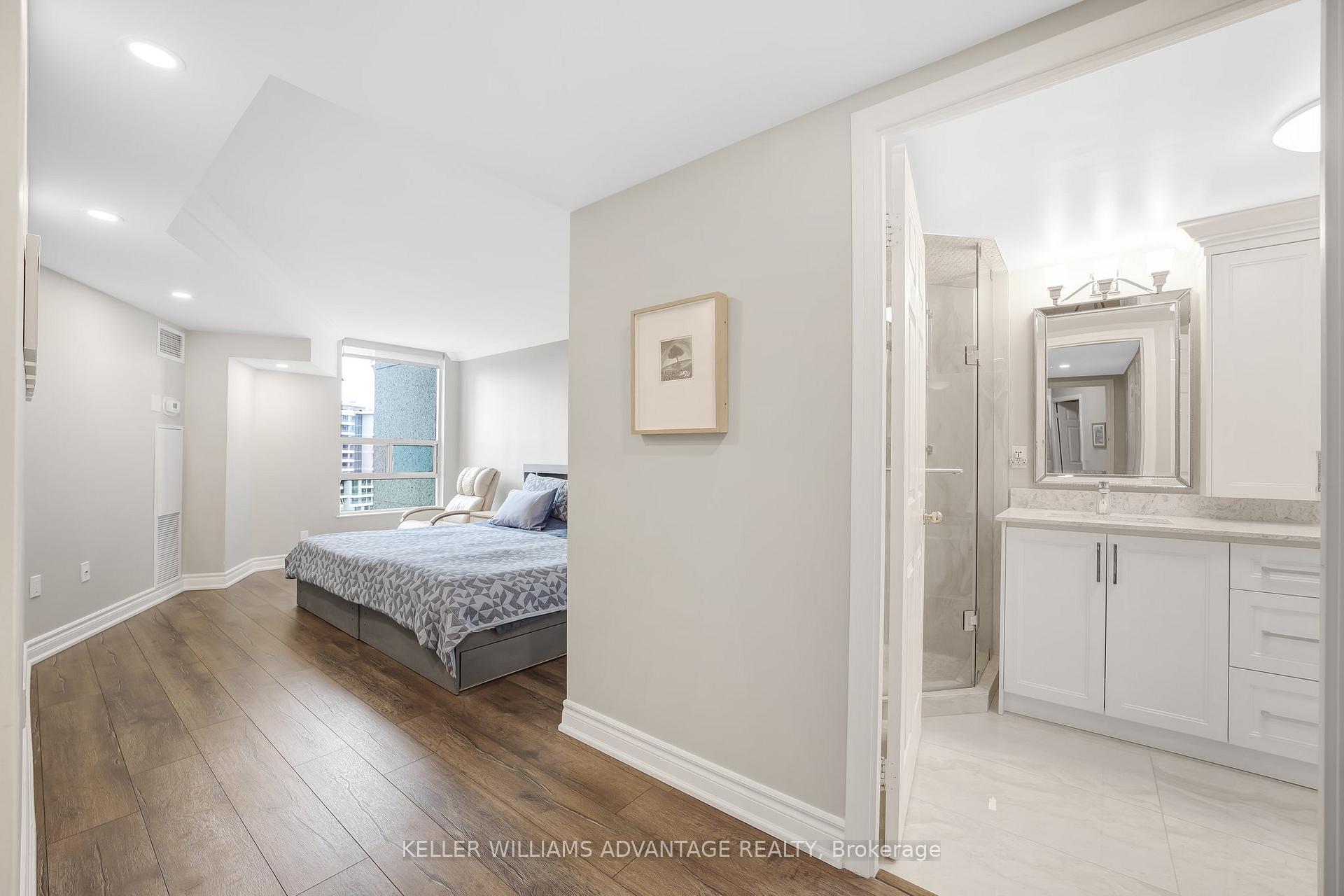 Photo 25 of Unit 918, 7905 Bayview Avenue, Markham, Aileen-Willowbrook — HOMEH