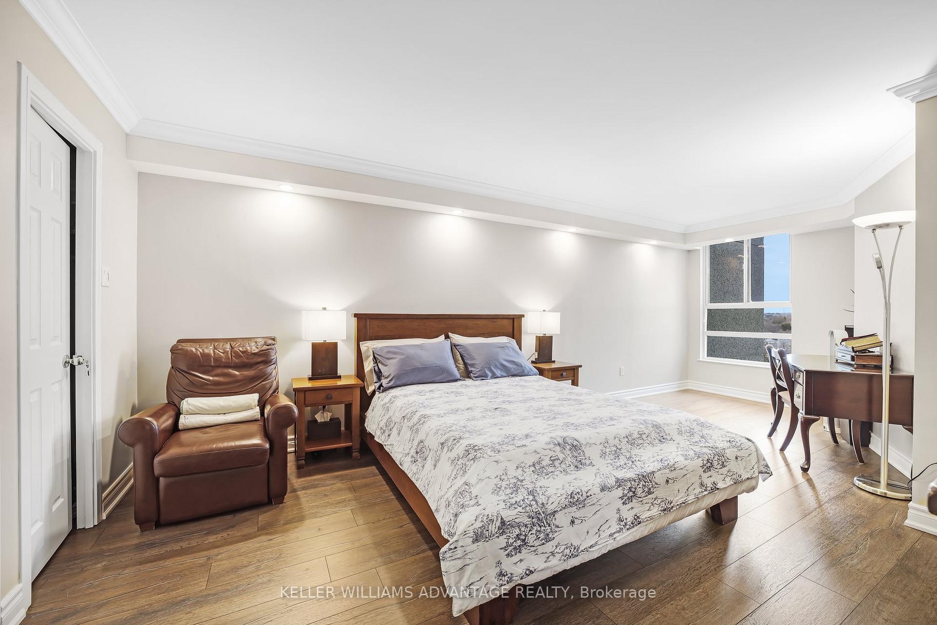 Photo 32 of Unit 918, 7905 Bayview Avenue, Markham, Aileen-Willowbrook — HOMEH