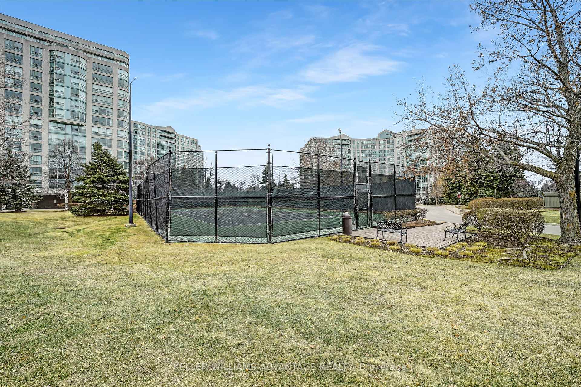 Photo 39 of Unit 918, 7905 Bayview Avenue, Markham, Aileen-Willowbrook — HOMEH