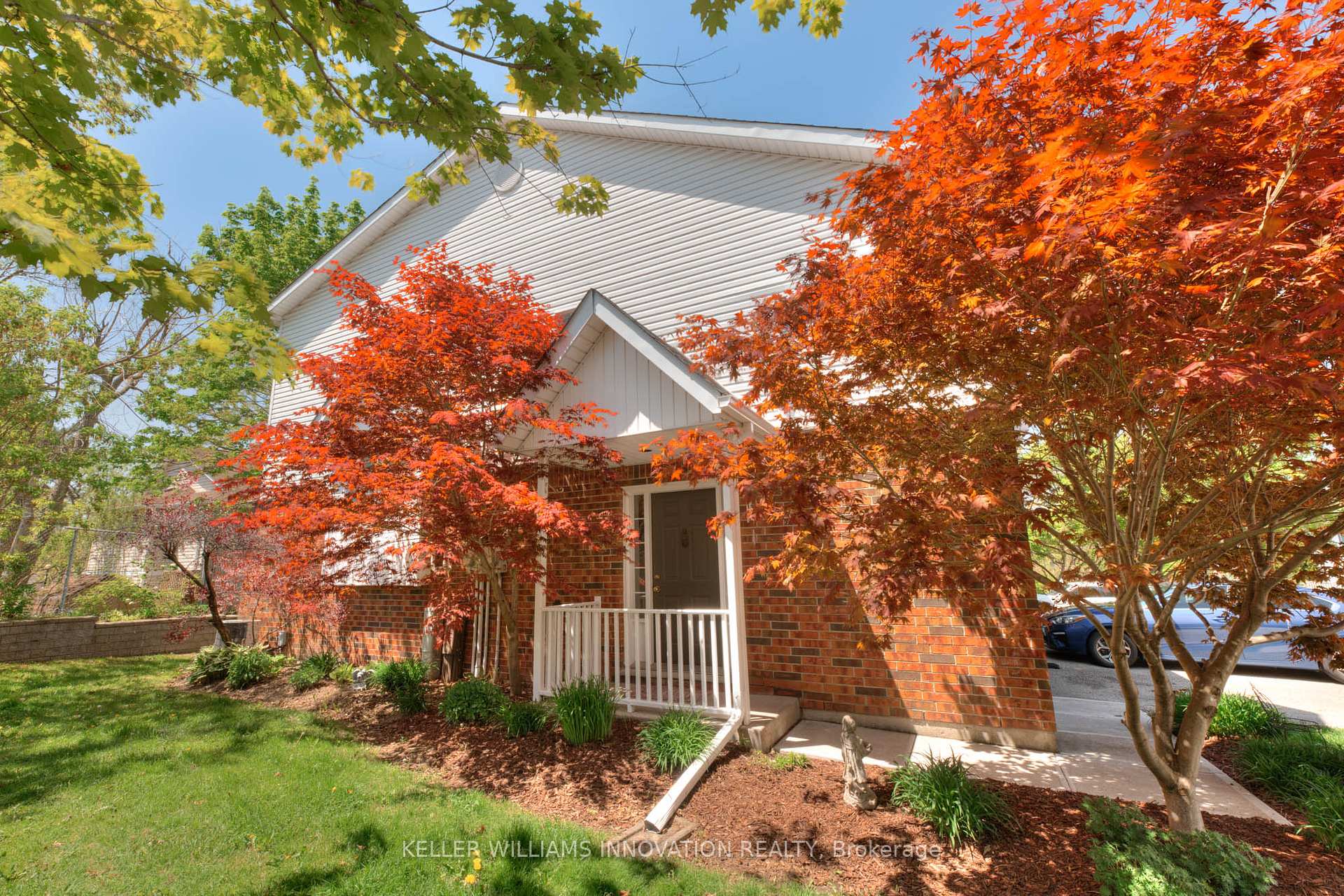 Photo 2 of Unit 6, 185 Highland Crescent, Kitchener — HOMEH