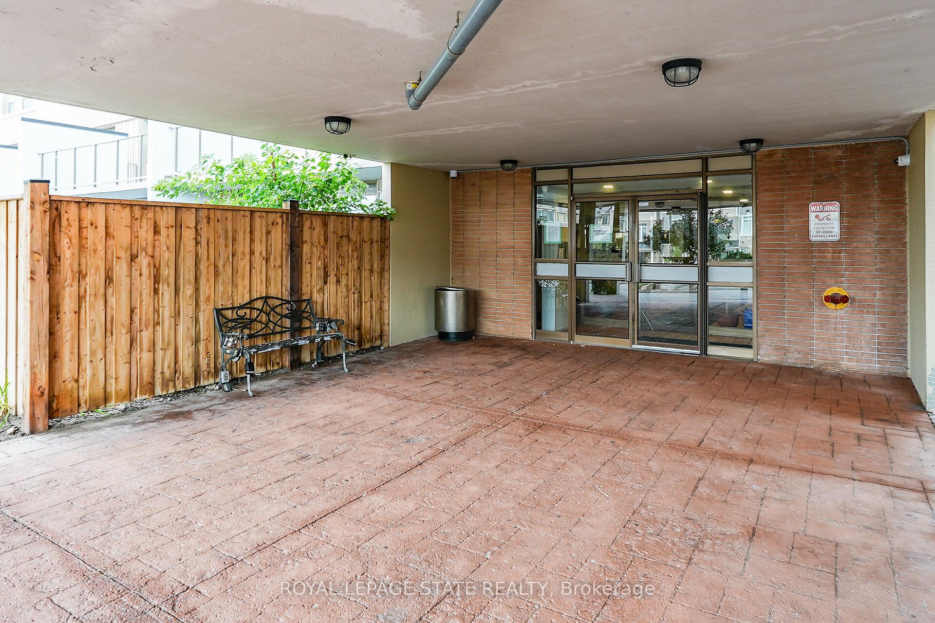 Photo 3 of Unit 605, 15 Albright Road, Hamilton, Vincent — HOMEH