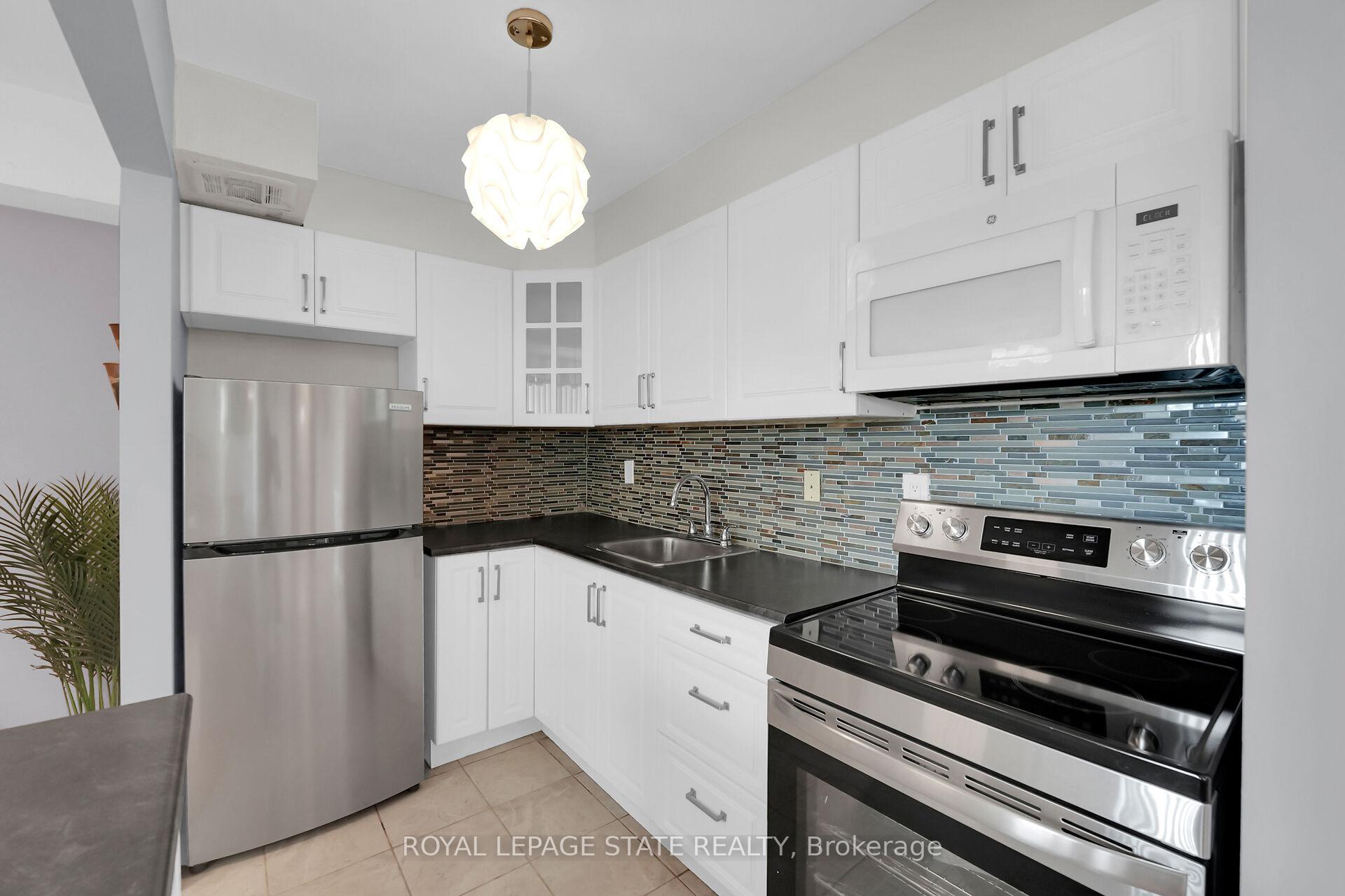 Photo 6 of Unit 605, 15 Albright Road, Hamilton, Vincent — HOMEH