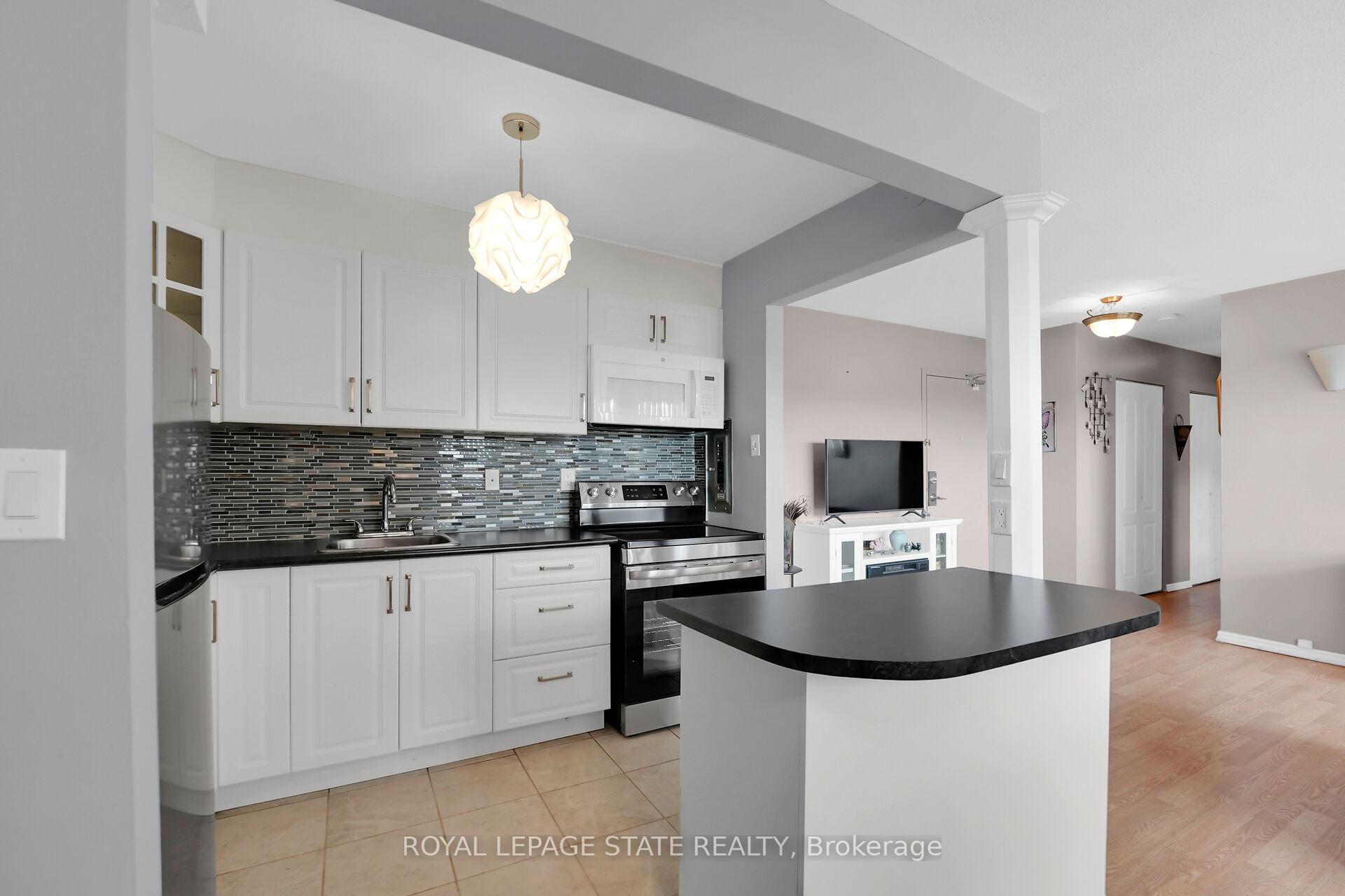 Photo 7 of Unit 605, 15 Albright Road, Hamilton, Vincent — HOMEH