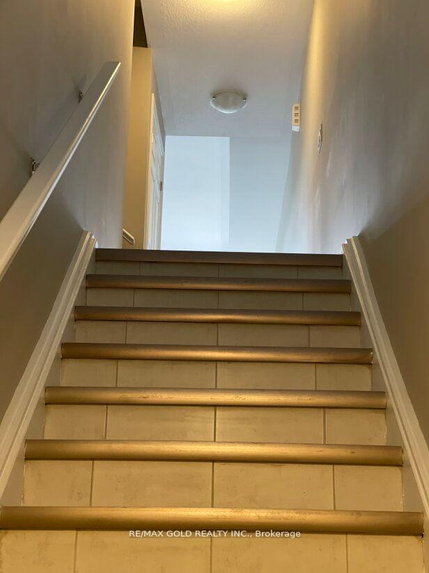 Photo 3 of 78 Wheat Lane, Kitchener — HOMEH