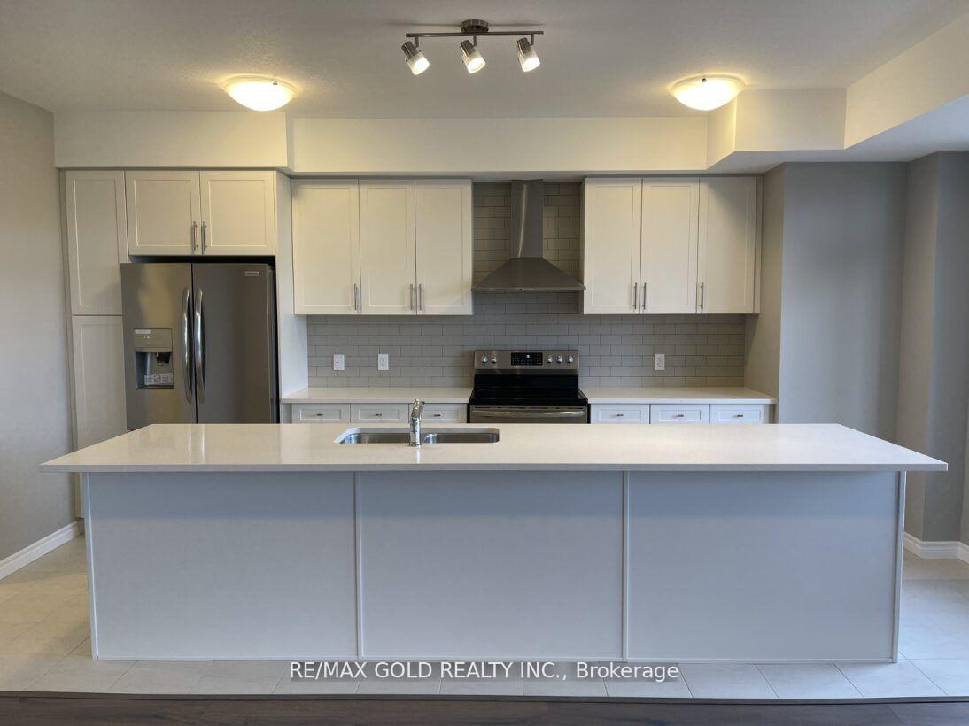Photo 9 of 78 Wheat Lane, Kitchener — HOMEH