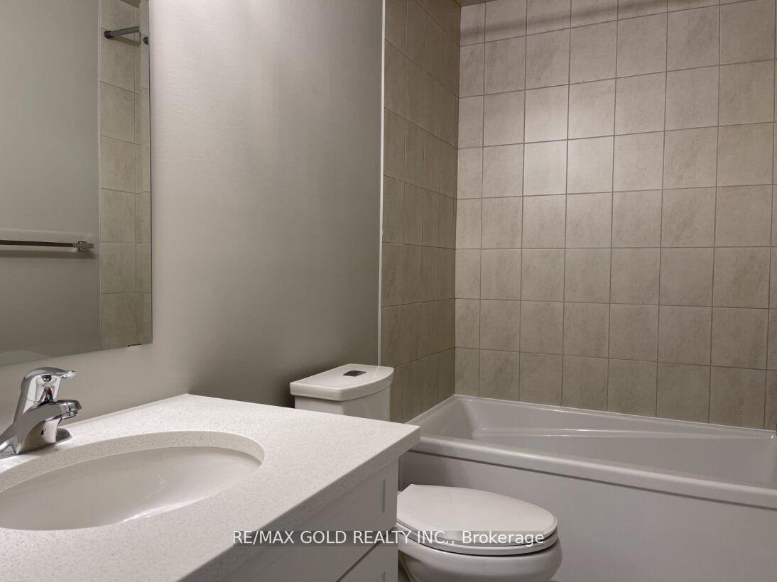Photo 20 of 78 Wheat Lane, Kitchener — HOMEH