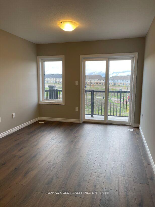 Photo 22 of 78 Wheat Lane, Kitchener — HOMEH