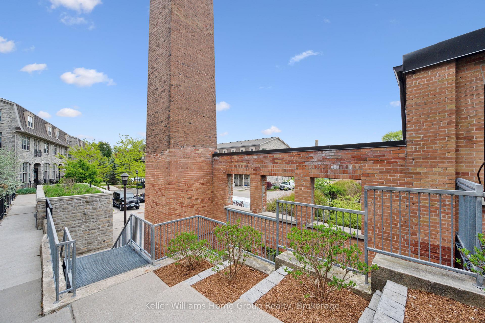Front of Unit 207, 60 Cardigan Street