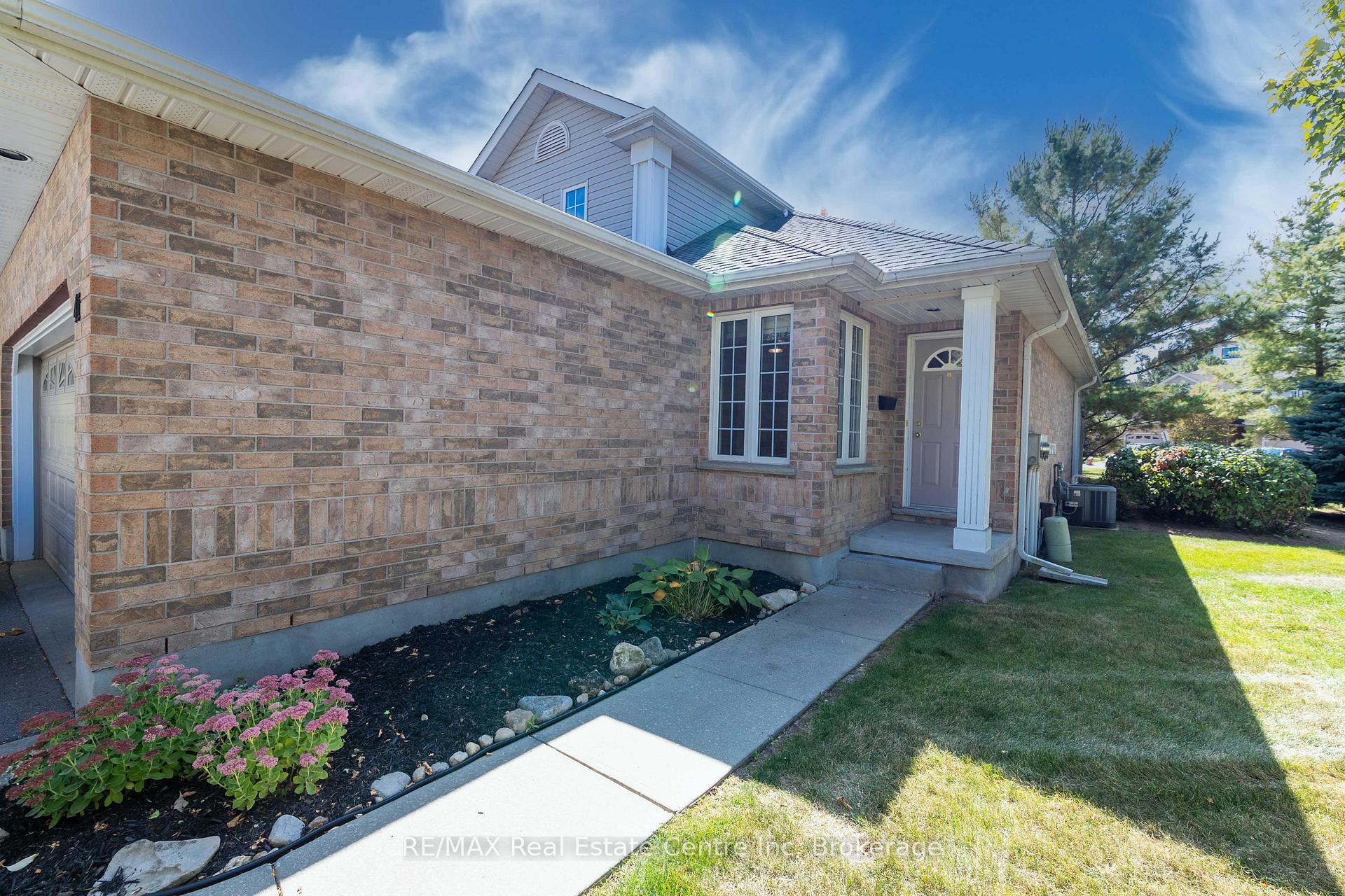 Photo 5 of Unit 41, 1550 Gordon Street, Guelph, Pineridge/Westminster Woods — HOMEH