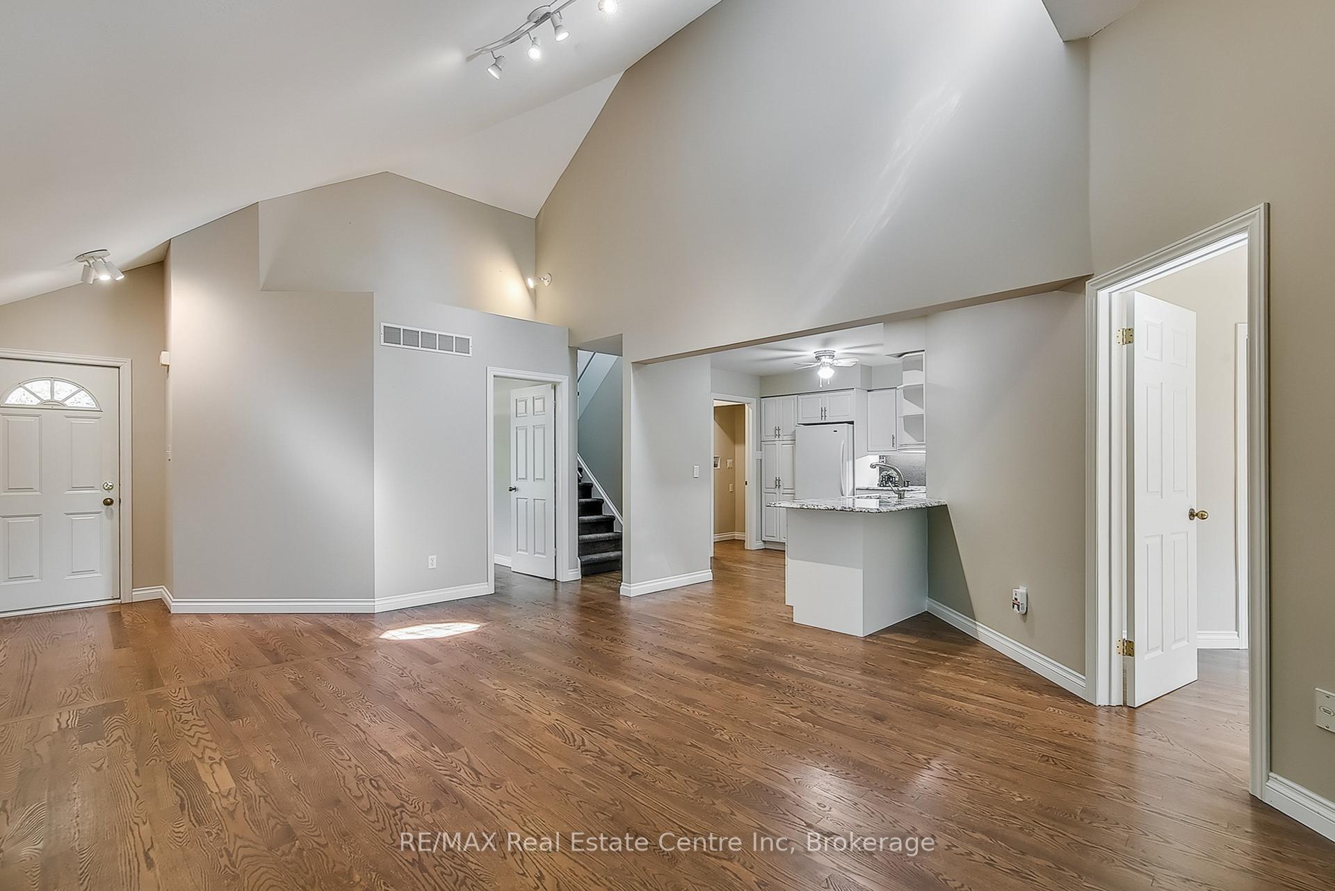 Photo 9 of Unit 41, 1550 Gordon Street, Guelph, Pineridge/Westminster Woods — HOMEH