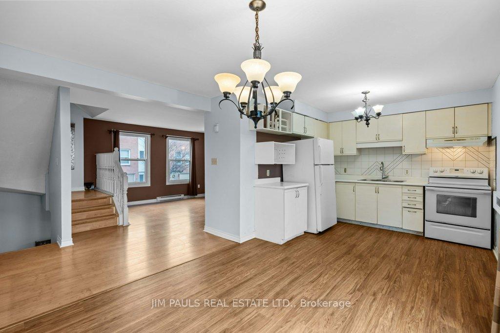 Photo 33 of Unit 14, 1255 Upper Gage Avenue, Hamilton, Quinndale — HOMEH