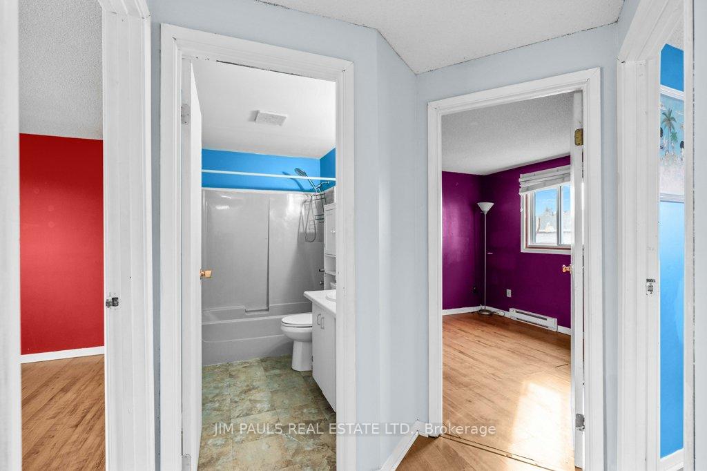 Photo 62 of Unit 14, 1255 Upper Gage Avenue, Hamilton, Quinndale — HOMEH