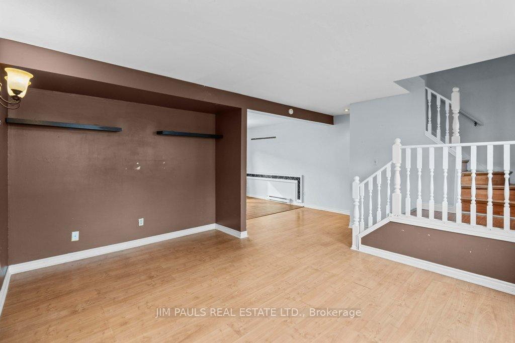 Photo 20 of Unit 14, 1255 Upper Gage Avenue, Hamilton, Quinndale — HOMEH