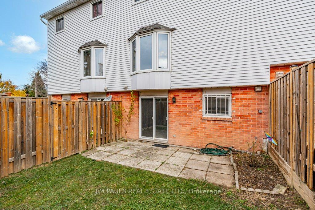 Photo 51 of Unit 14, 1255 Upper Gage Avenue, Hamilton, Quinndale — HOMEH