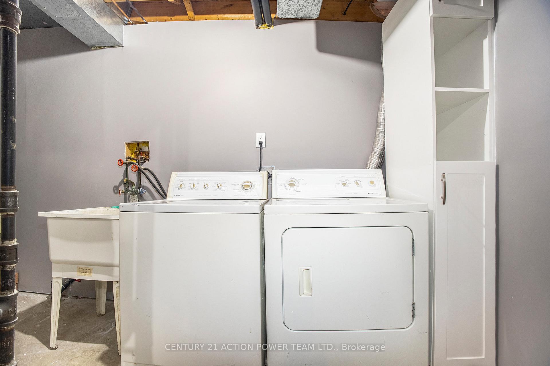 Photo 15 of Unit 1400, 1400 Ridgebrook Drive S, Ottawa, Pineview — HOMEH