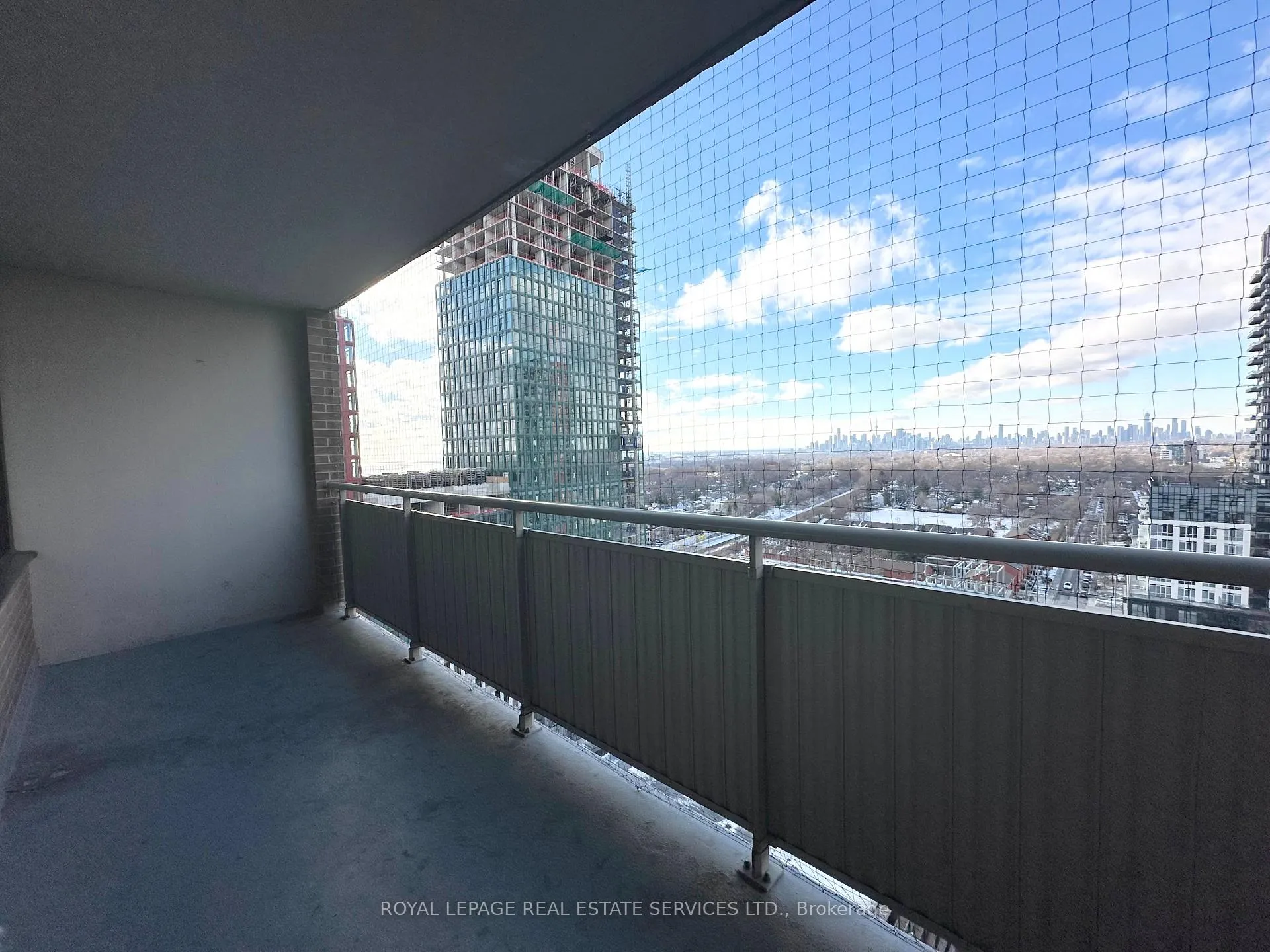 Photo 12 of Unit 1906, 265 Main Street, Toronto, East End-Danforth — HOMEH