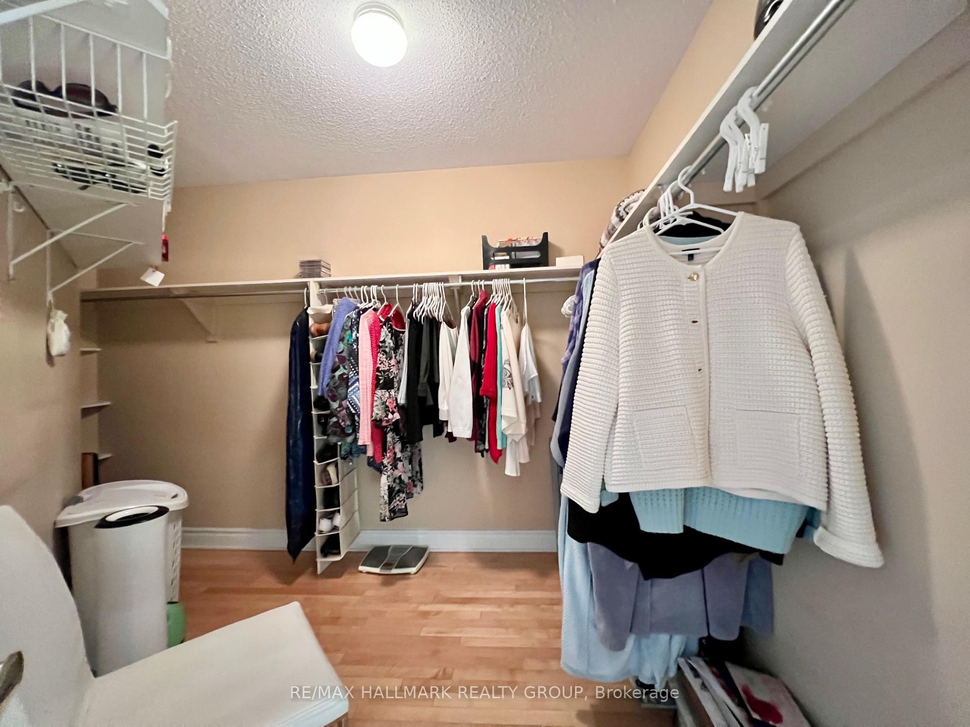 Photo 23 of Unit 202 C, 997 North River Road, Ottawa, Overbrook — HOMEH