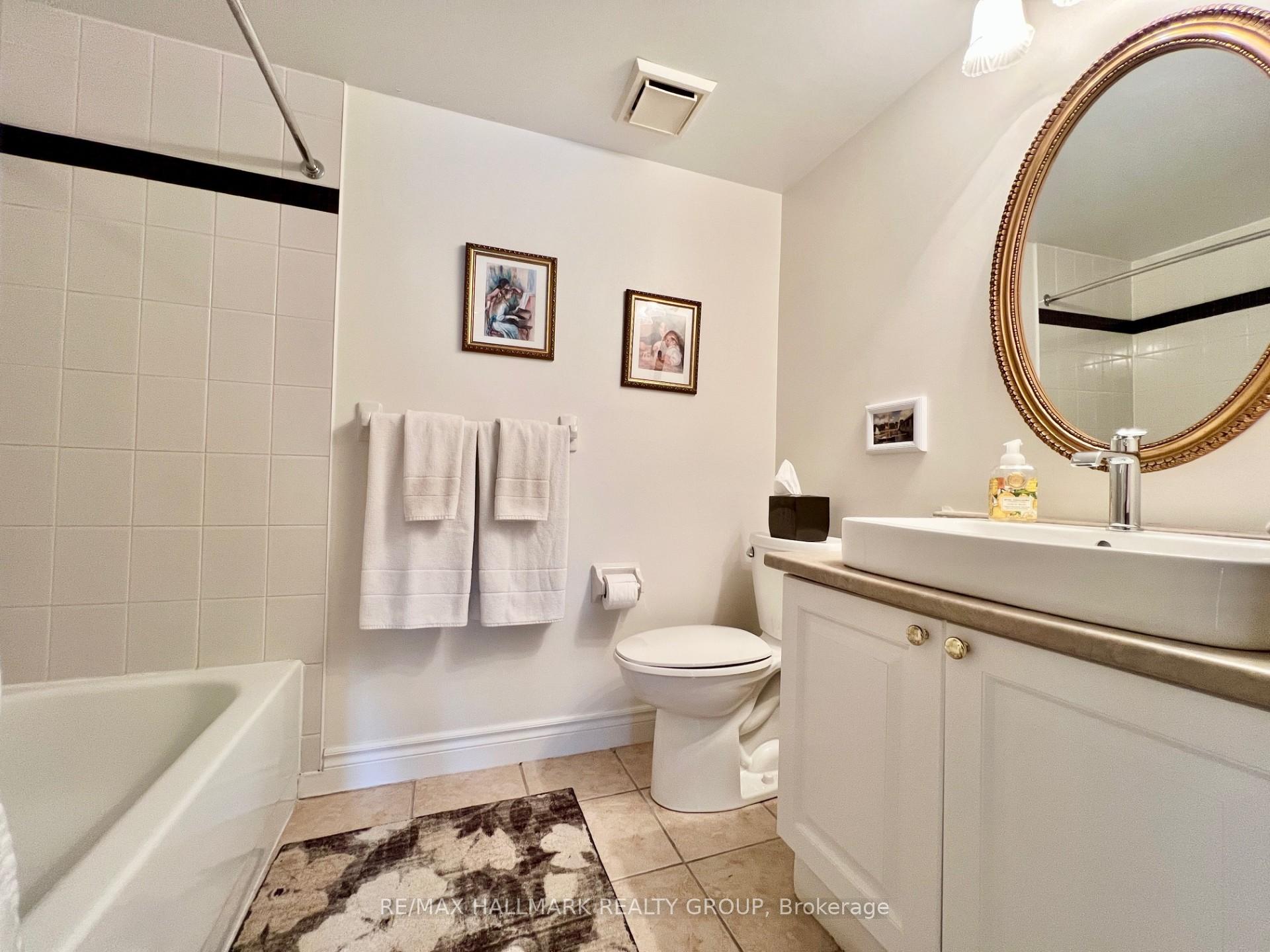 Photo 25 of Unit 202 C, 997 North River Road, Ottawa, Overbrook — HOMEH