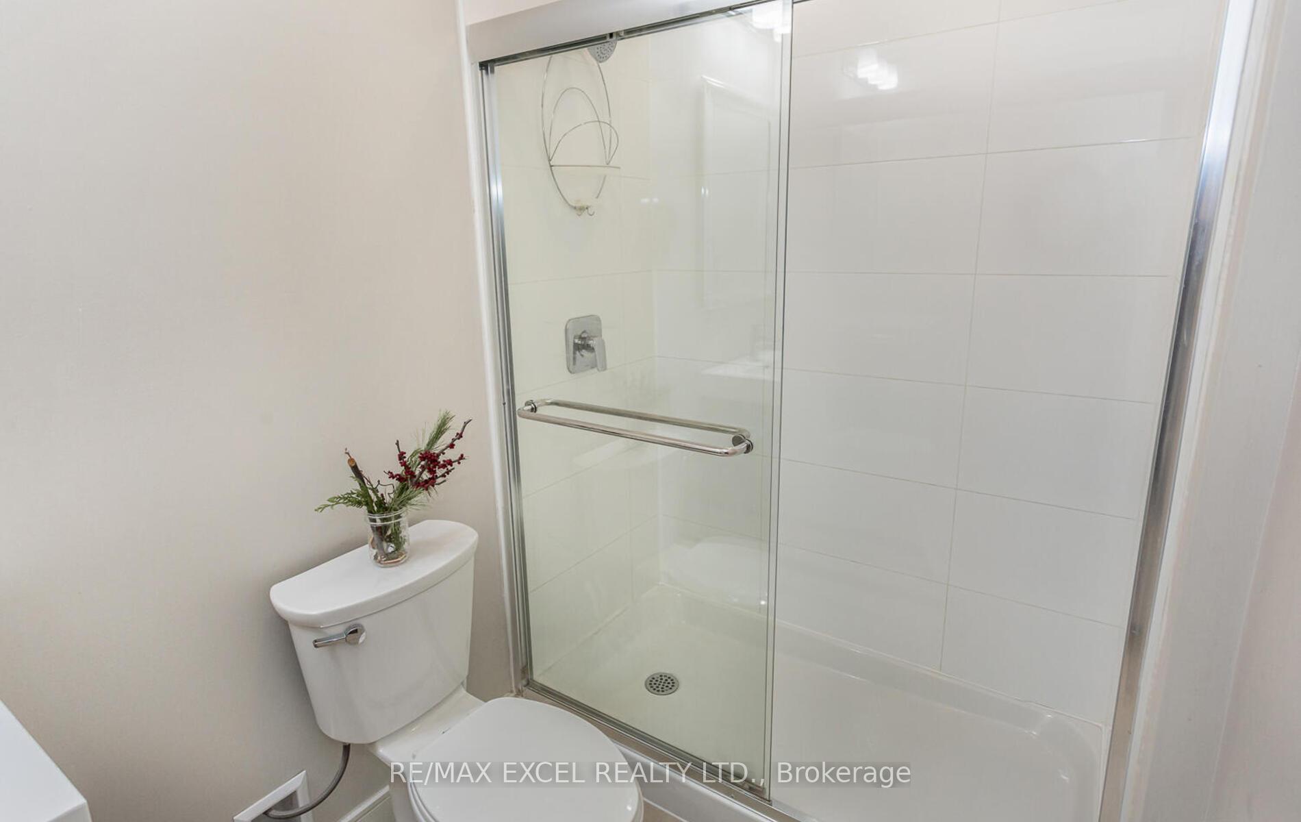 Photo 18 of Unit 403, 150 Main Street W, Hamilton, Central — HOMEH