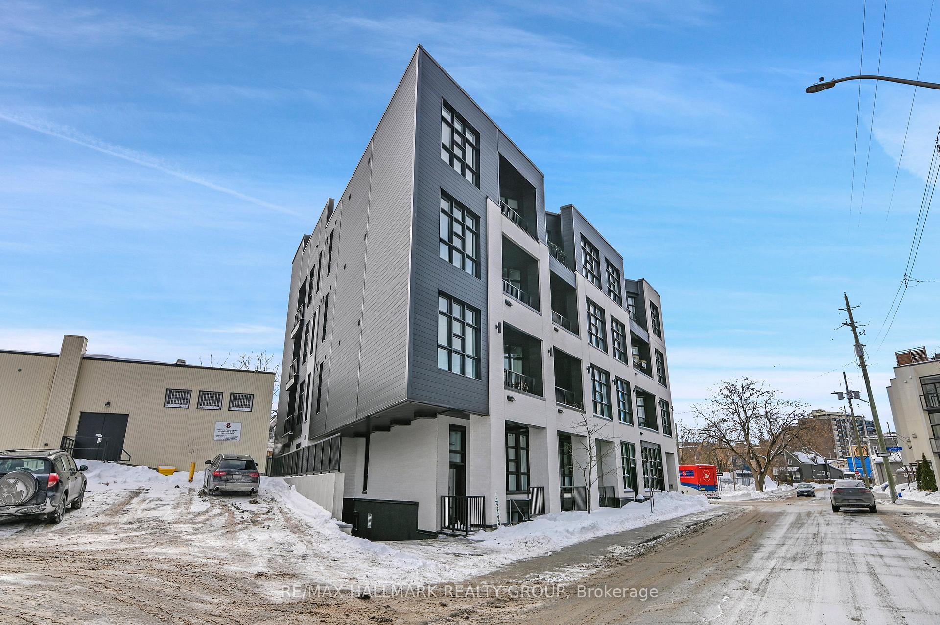 Photo 1 of Unit 403, 101 Pinhey Street, Ottawa, Hintonburg — HOMEH