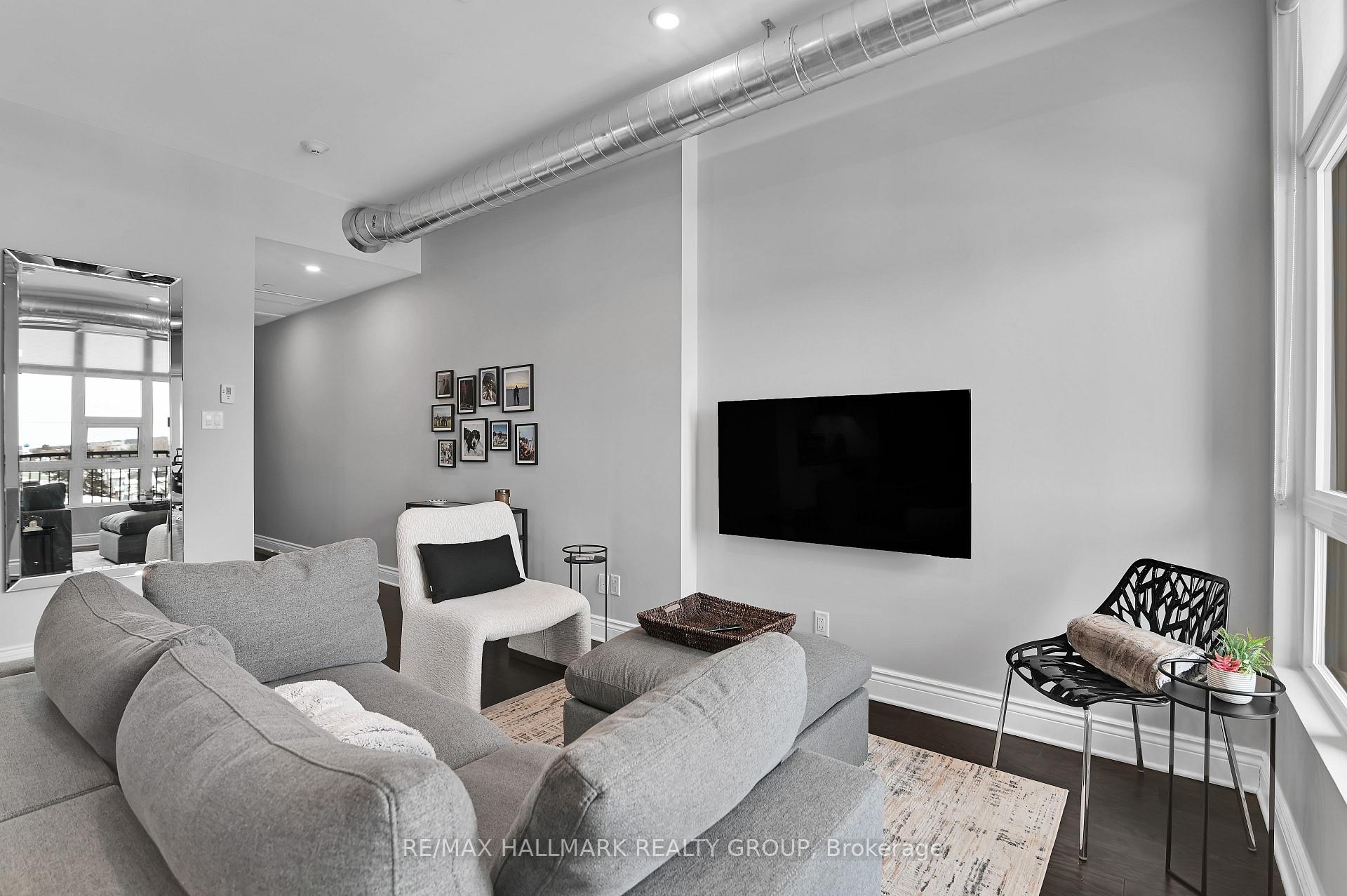 Photo 10 of Unit 403, 101 Pinhey Street, Ottawa, Hintonburg — HOMEH