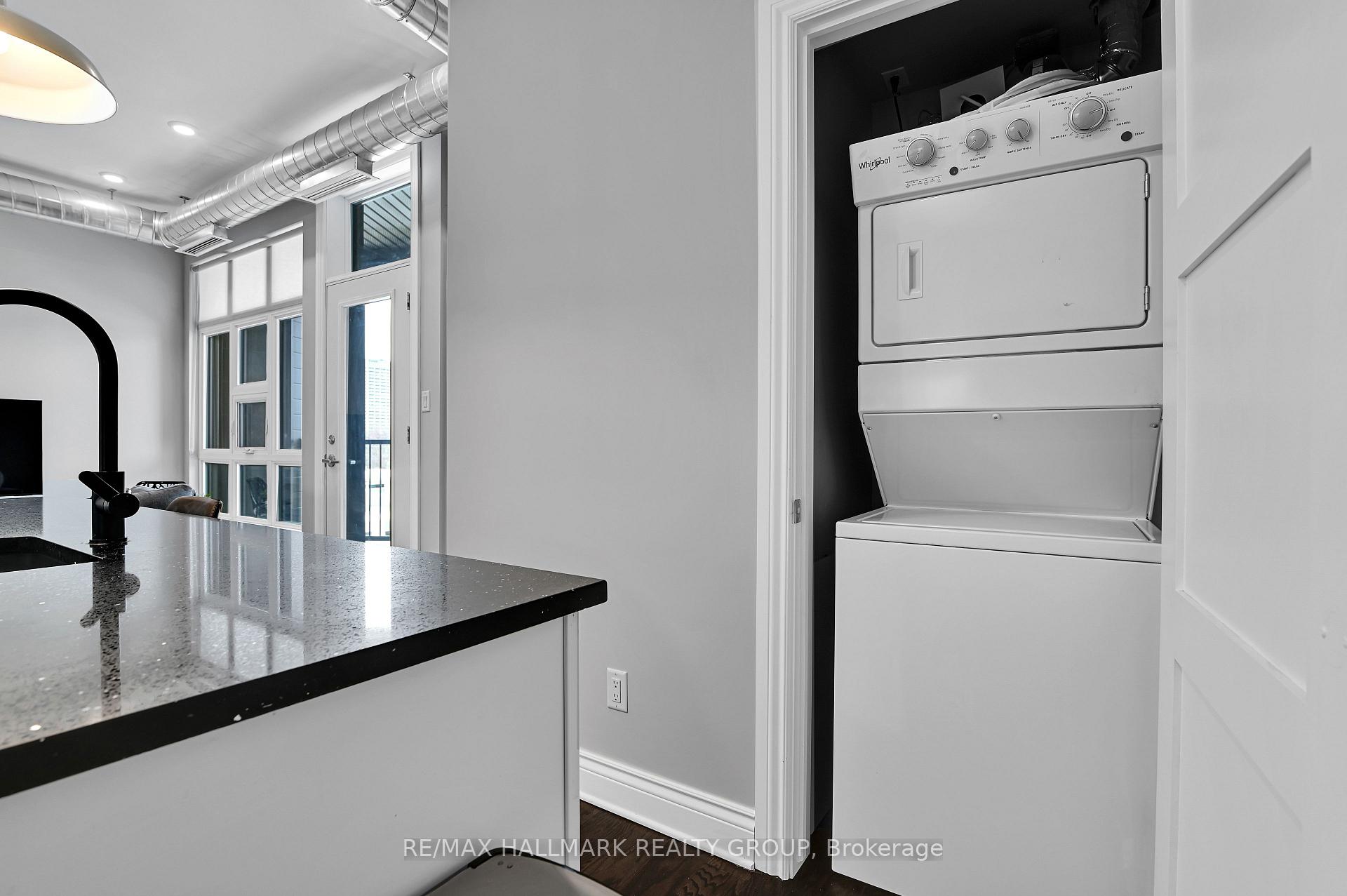 Photo 18 of Unit 403, 101 Pinhey Street, Ottawa, Hintonburg — HOMEH