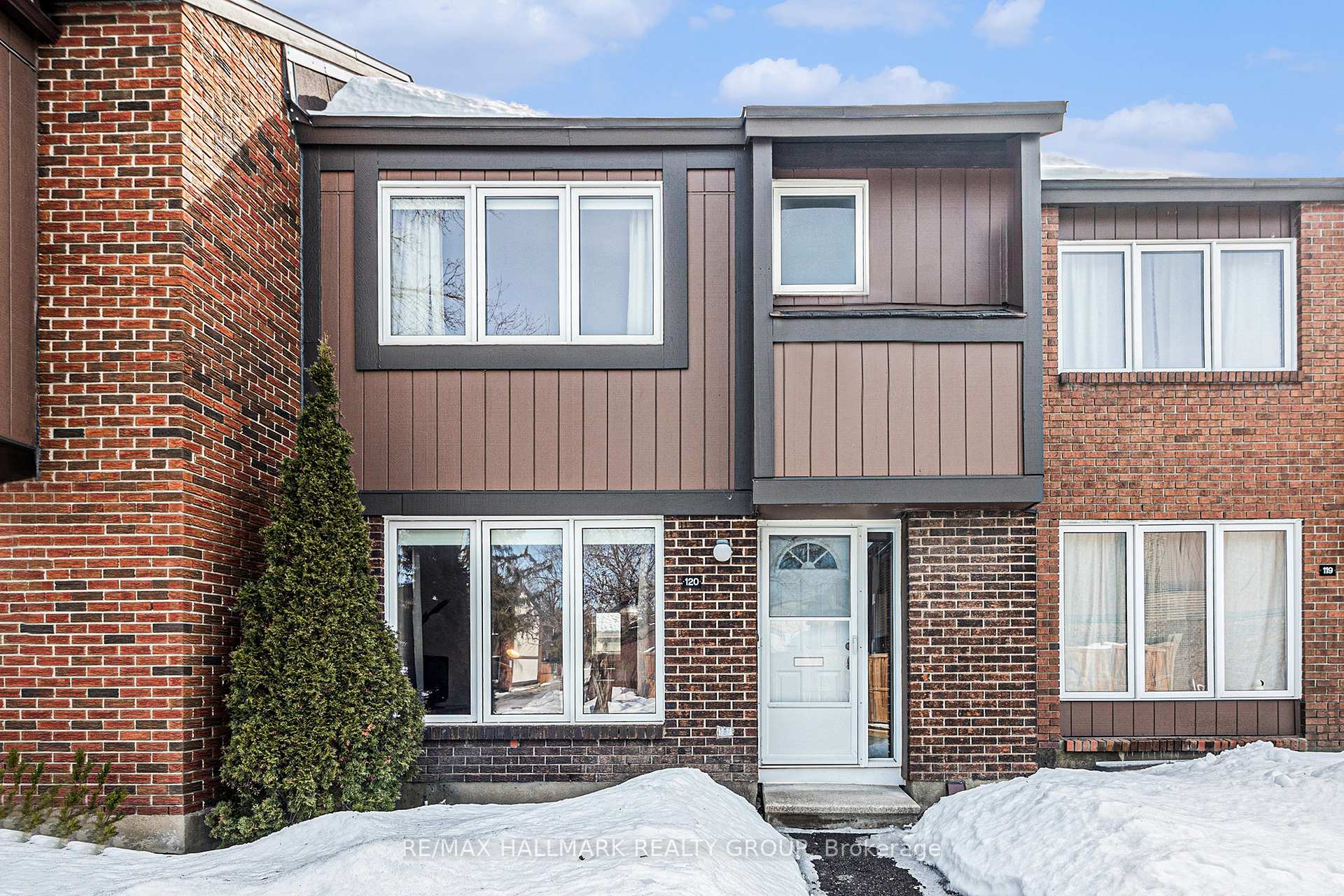Photo 1 of Unit 120, 2111 Montreal Road, Ottawa, Beaconwood — HOMEH