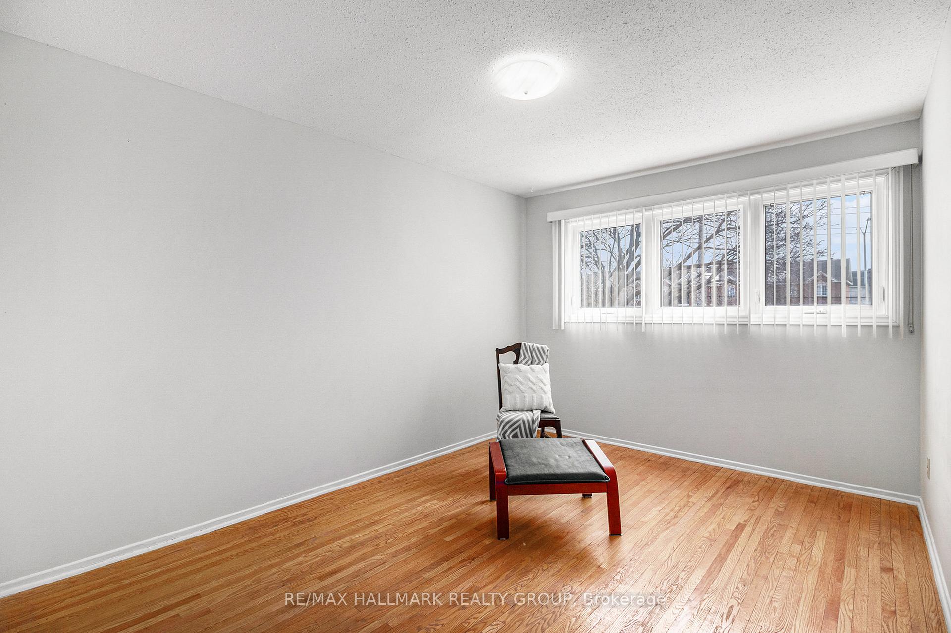 Photo 18 of Unit 120, 2111 Montreal Road, Ottawa, Beaconwood — HOMEH